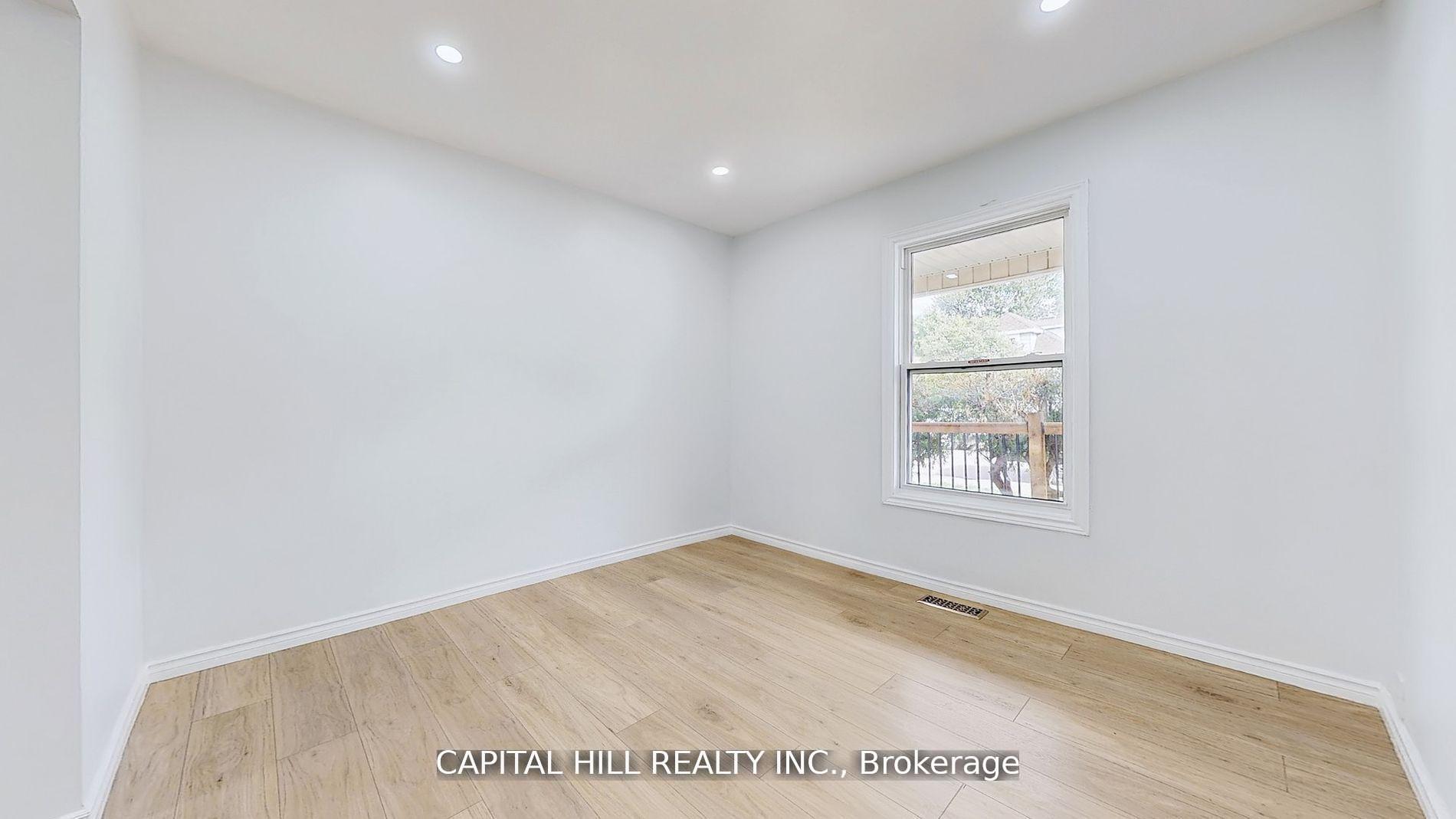 Photo 6 of 160 Picton Street E, Hamilton, North End — HOMEH