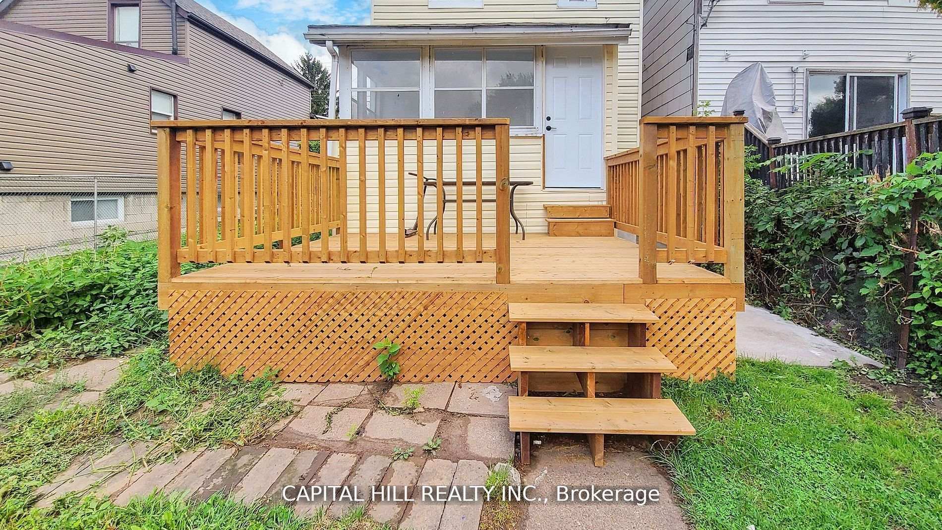 Photo 45 of 160 Picton Street E, Hamilton, North End — HOMEH