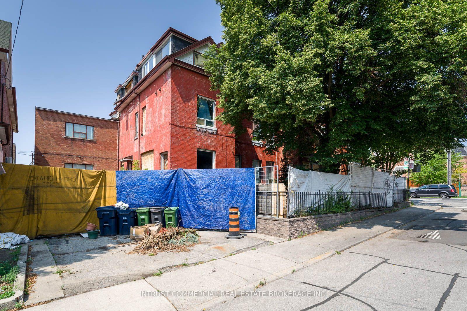 Photo 33 of 1893 Davenport Road, Toronto, Weston-Pellam Park — HOMEH