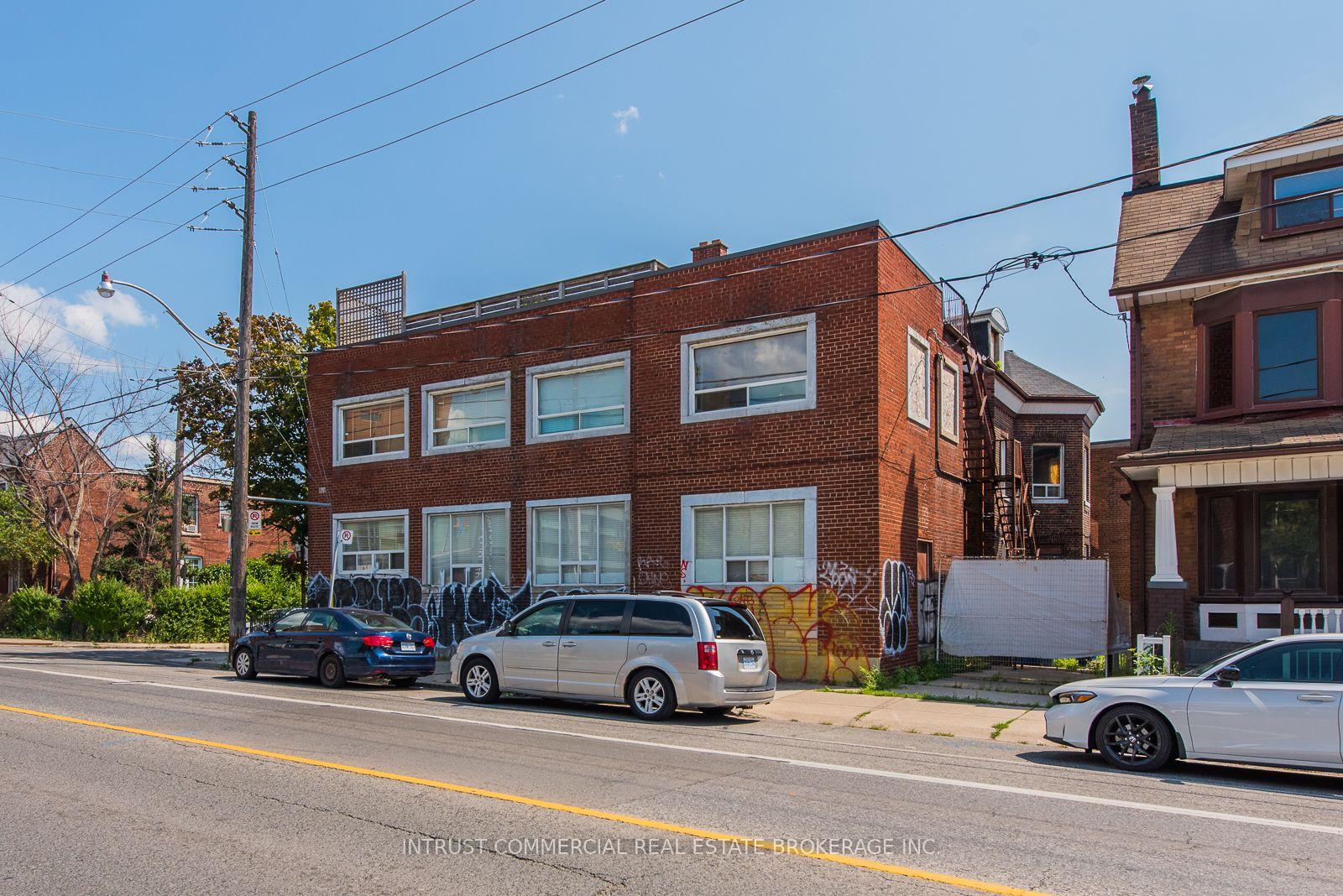 Photo 35 of 1893 Davenport Road, Toronto, Weston-Pellam Park — HOMEH