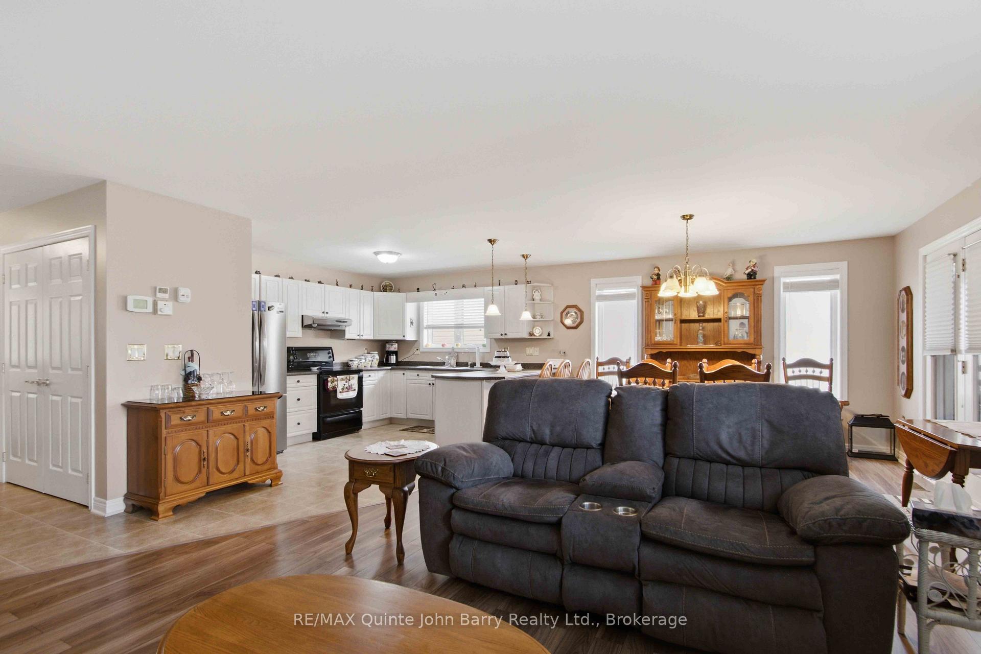 Photo 7 of 103 Mills Road, Brighton — HOMEH