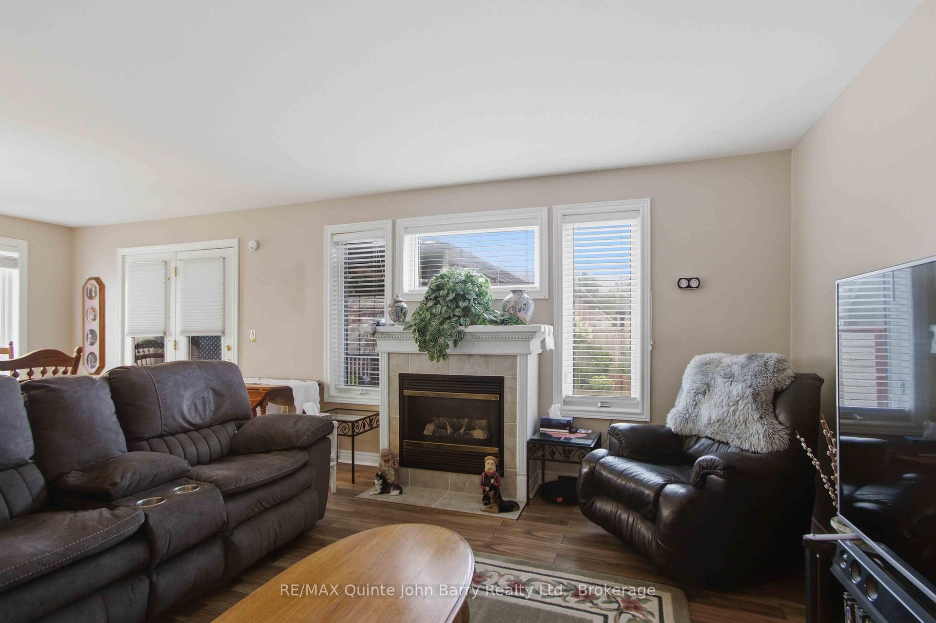 Photo 9 of 103 Mills Road, Brighton — HOMEH