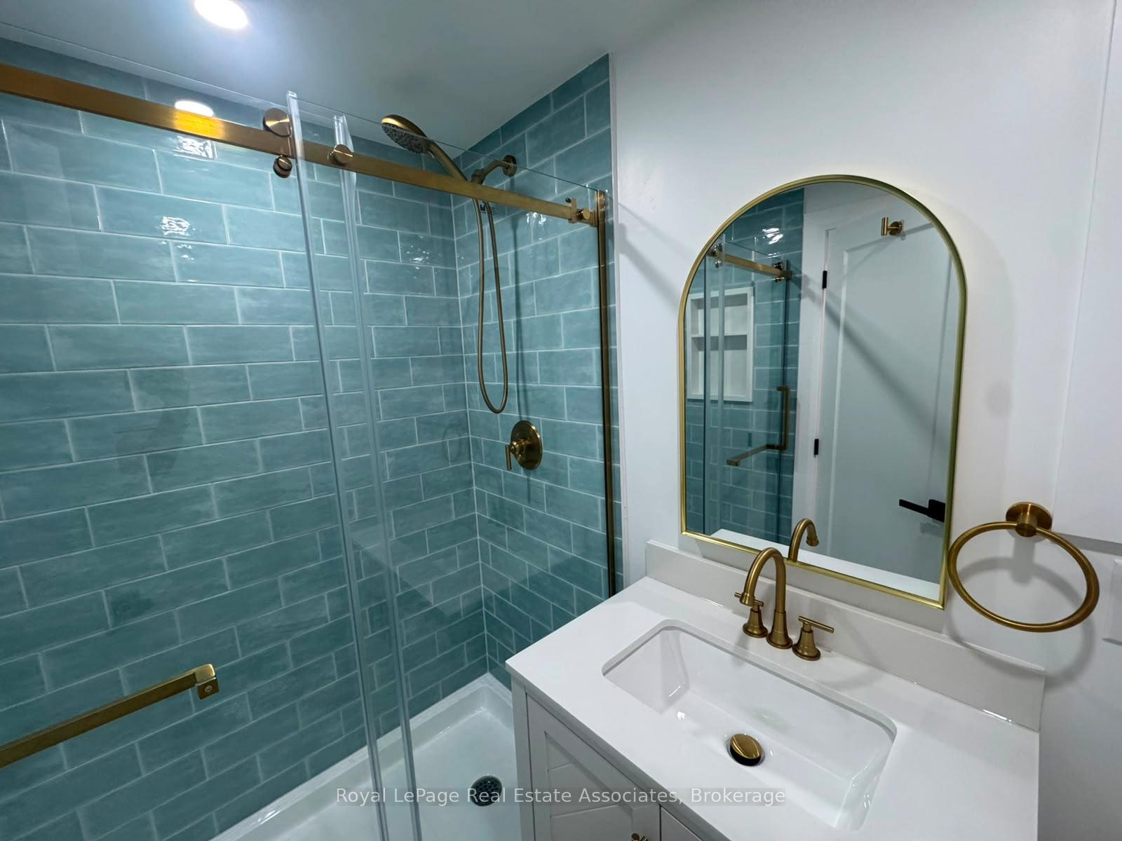 Photo 12 of Unit 2 MF, 17 White Avenue, Toronto, Rockcliffe-Smythe — HOMEH