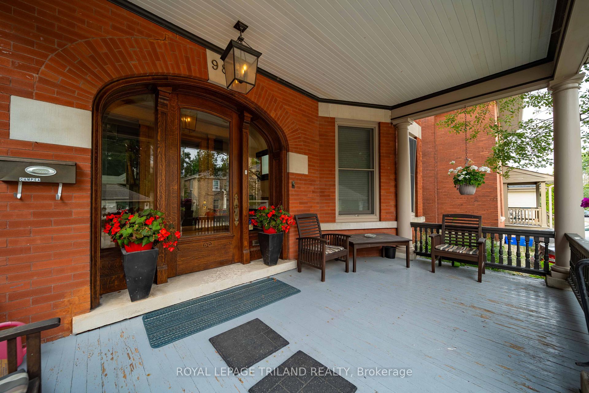 Photo 2 of 98 Central Avenue, London, East F — HOMEH