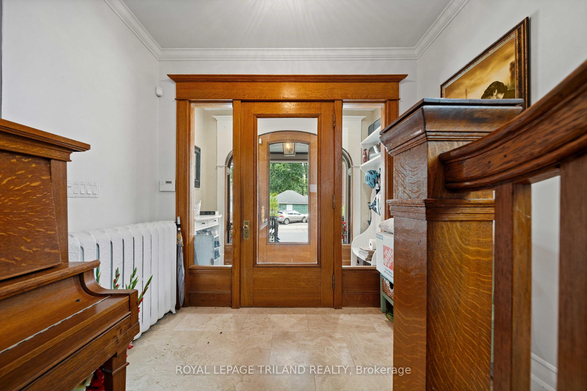 Photo 4 of 98 Central Avenue, London, East F — HOMEH