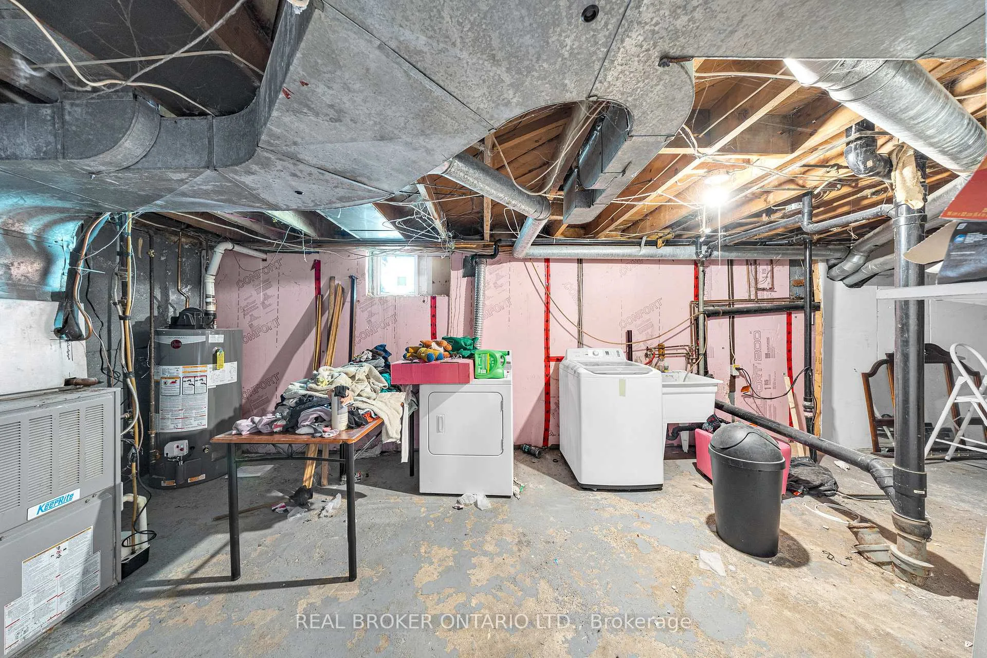 Photo 25 of 710 Cameron Street, Peterborough, Otonabee Ward 1 — HOMEH