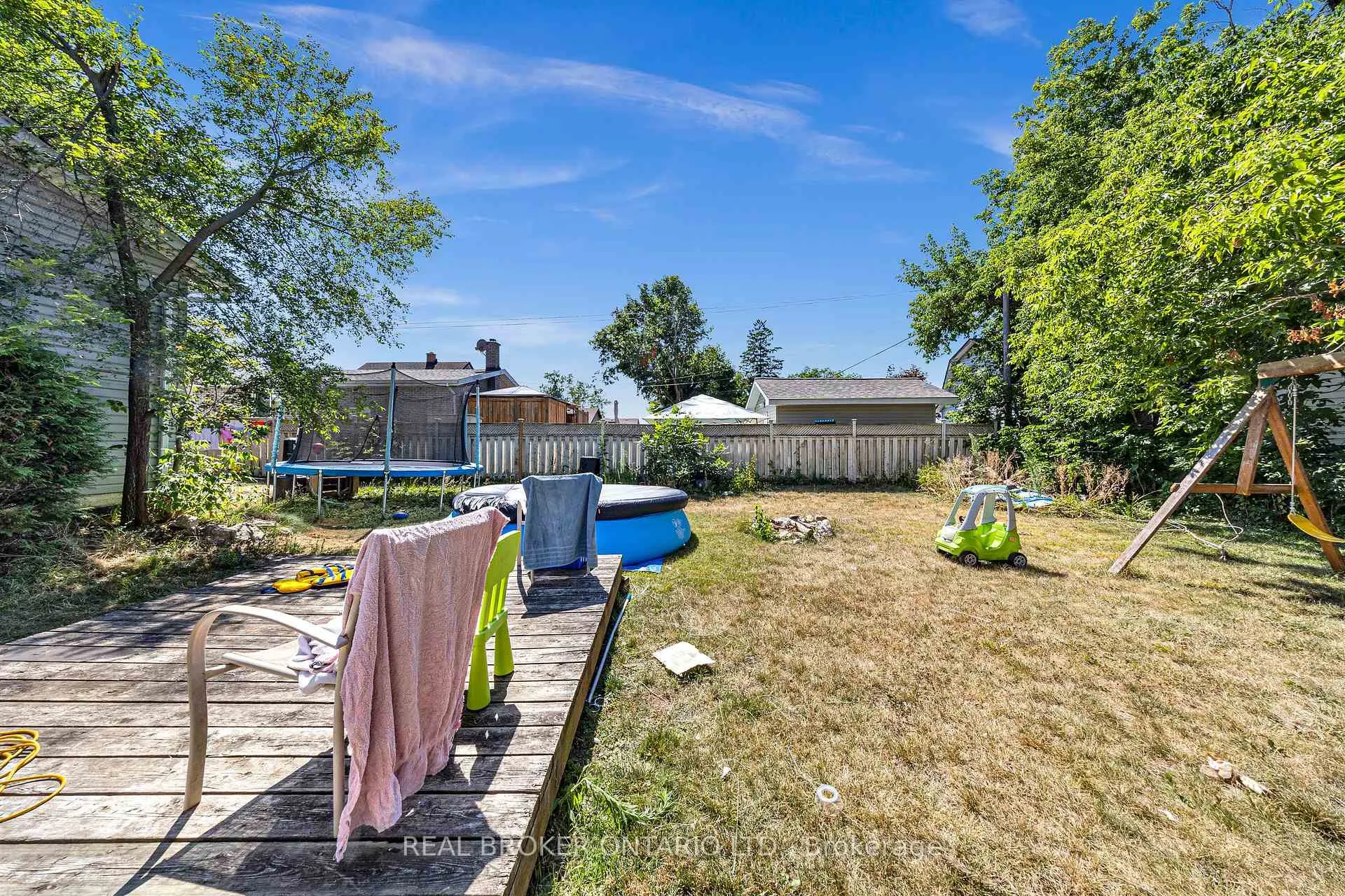 Photo 31 of 710 Cameron Street, Peterborough, Otonabee Ward 1 — HOMEH