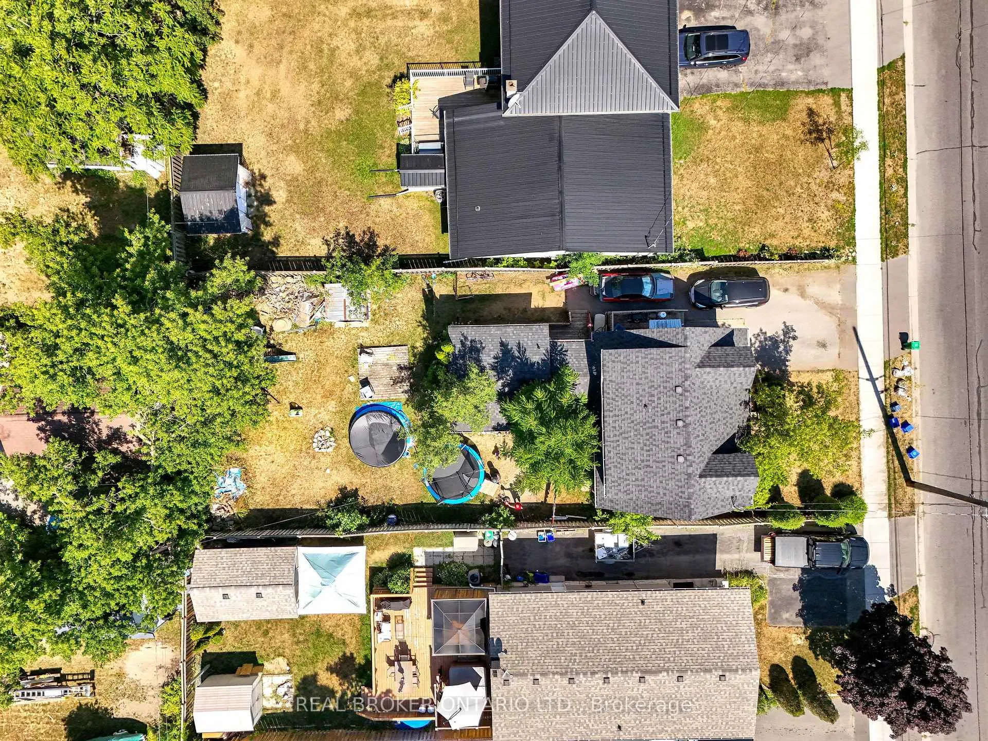 Photo 45 of 710 Cameron Street, Peterborough, Otonabee Ward 1 — HOMEH