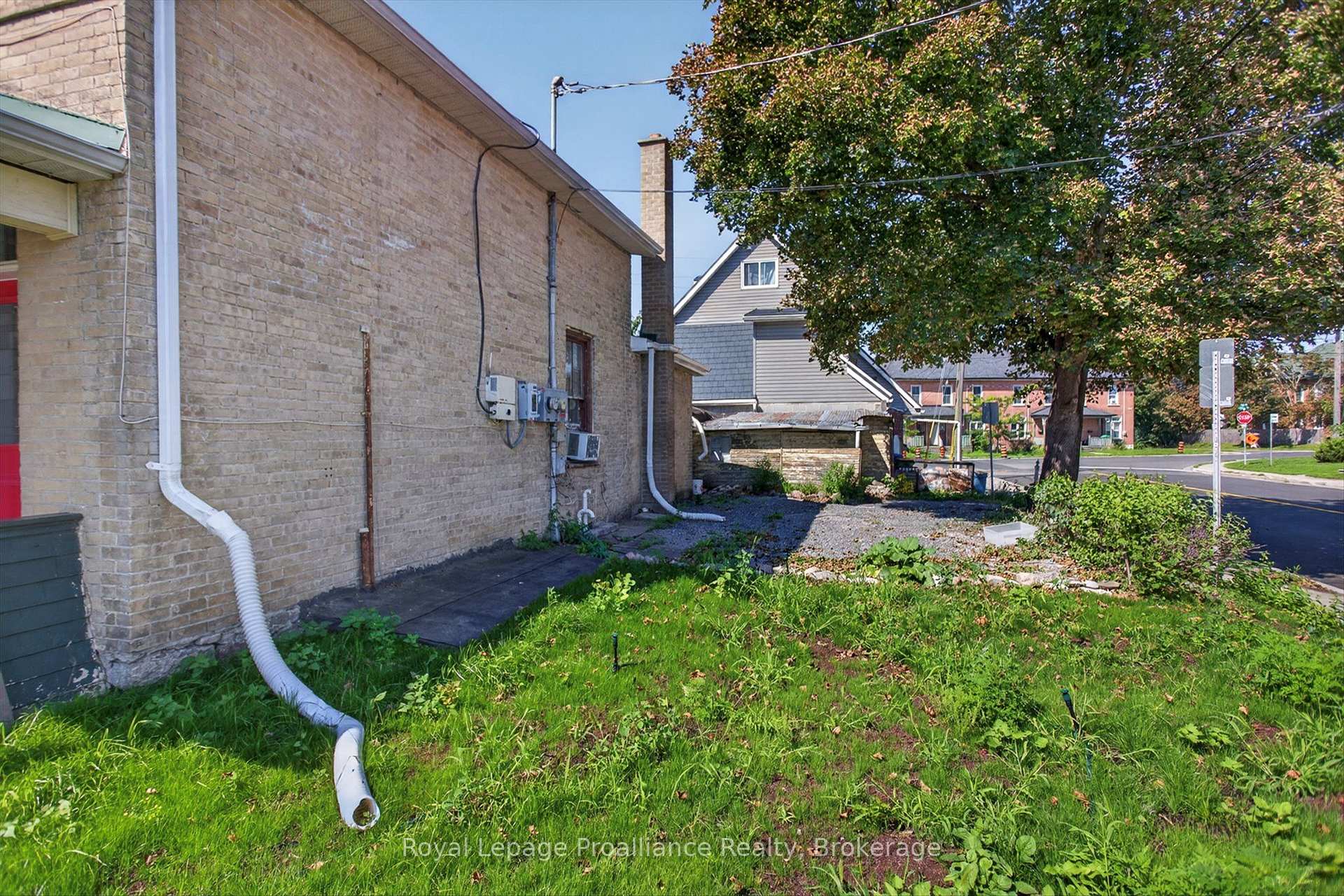 Photo 82 of 277 Reid Street, Peterborough, Town Ward 3 — HOMEH