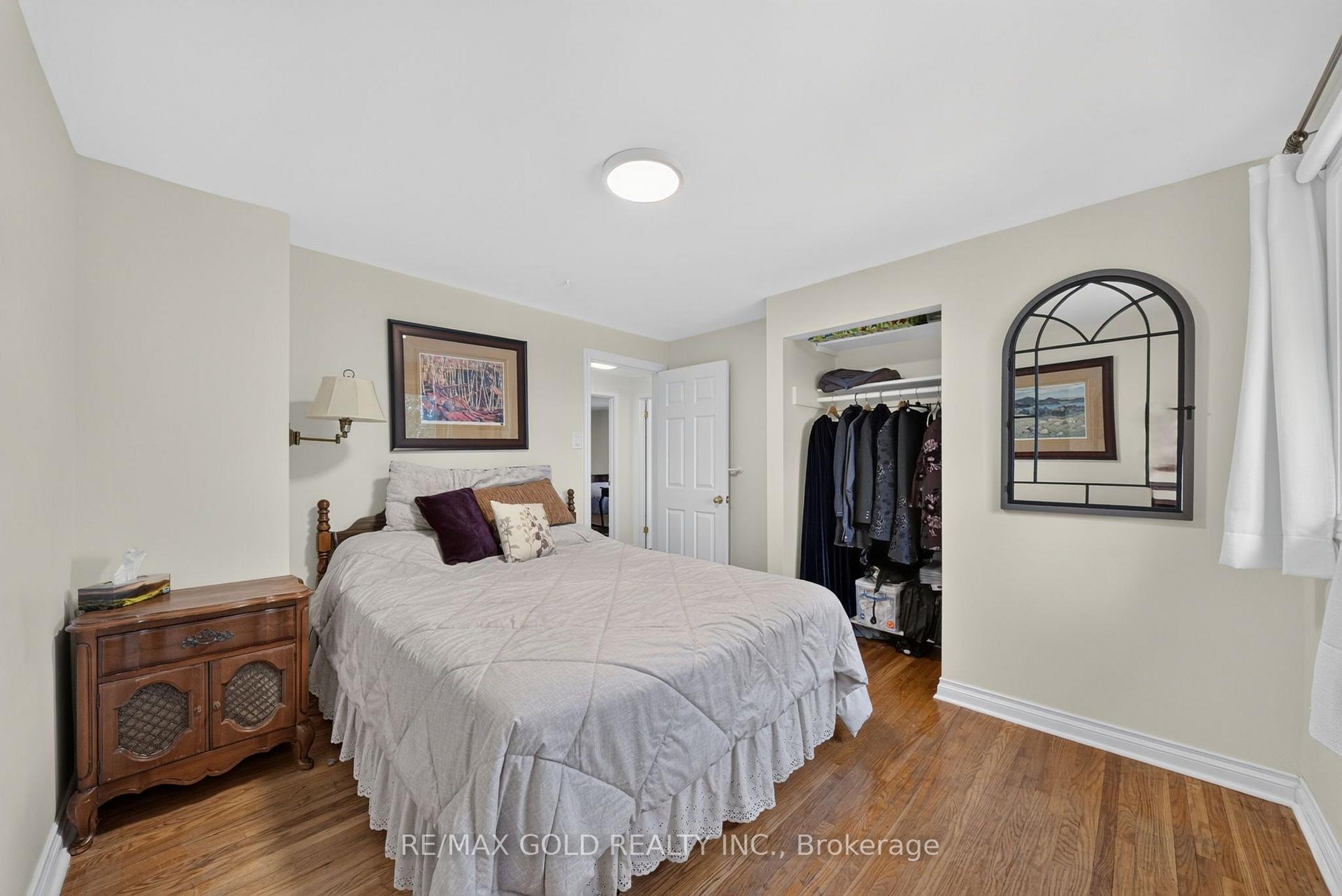 Photo 24 of 92 Cathcart Crescent, Brampton, Avondale — HOMEH