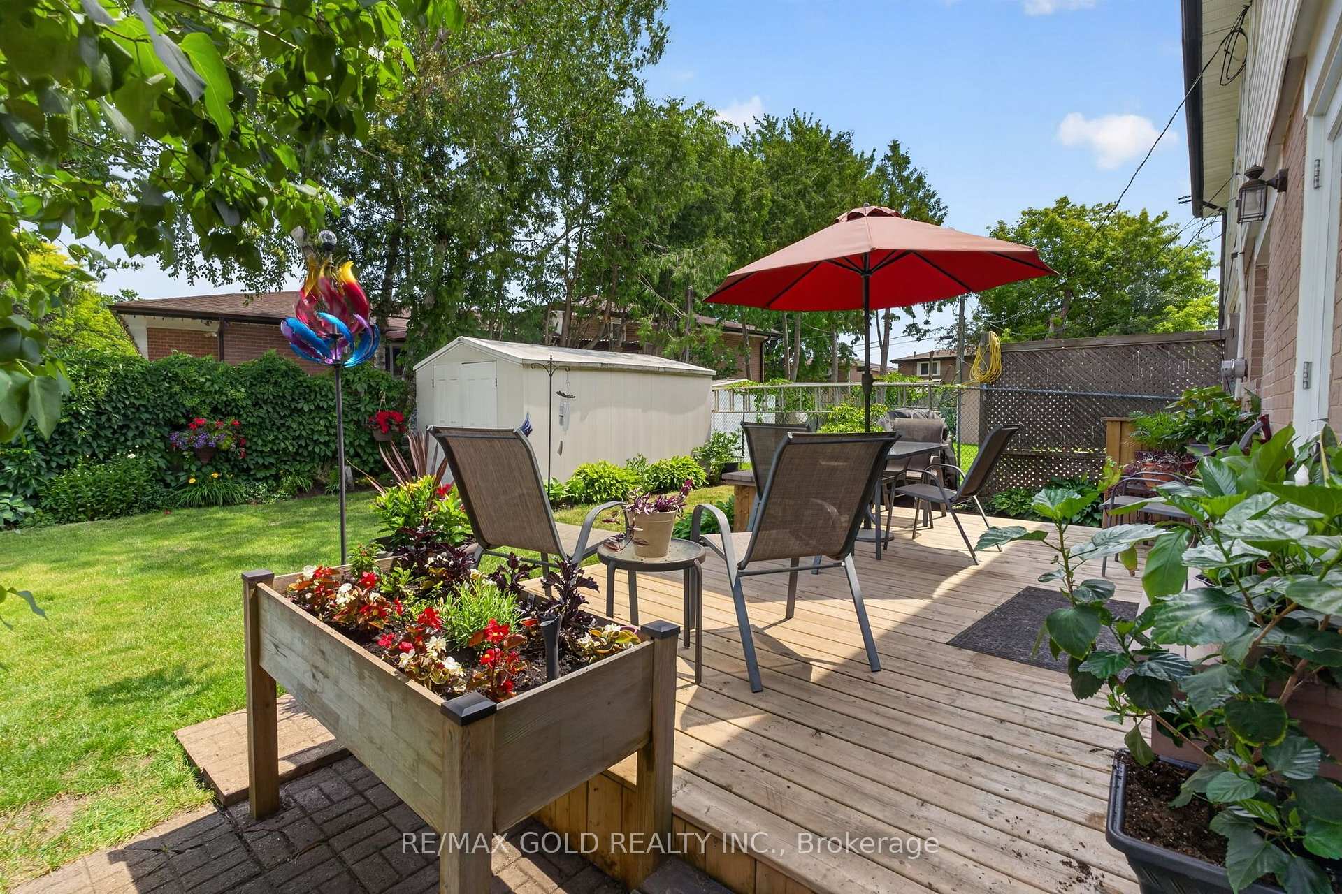 Photo 40 of 92 Cathcart Crescent, Brampton, Avondale — HOMEH