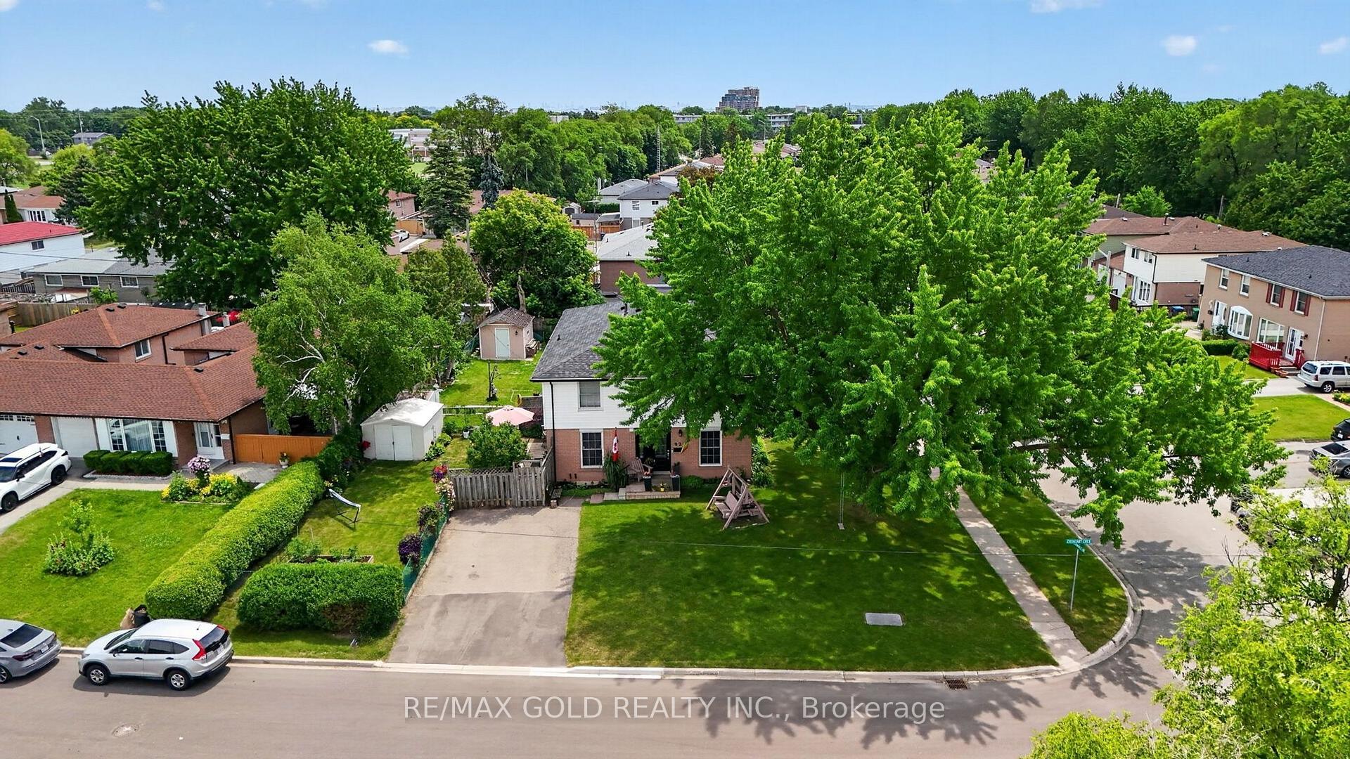 Photo 49 of 92 Cathcart Crescent, Brampton, Avondale — HOMEH