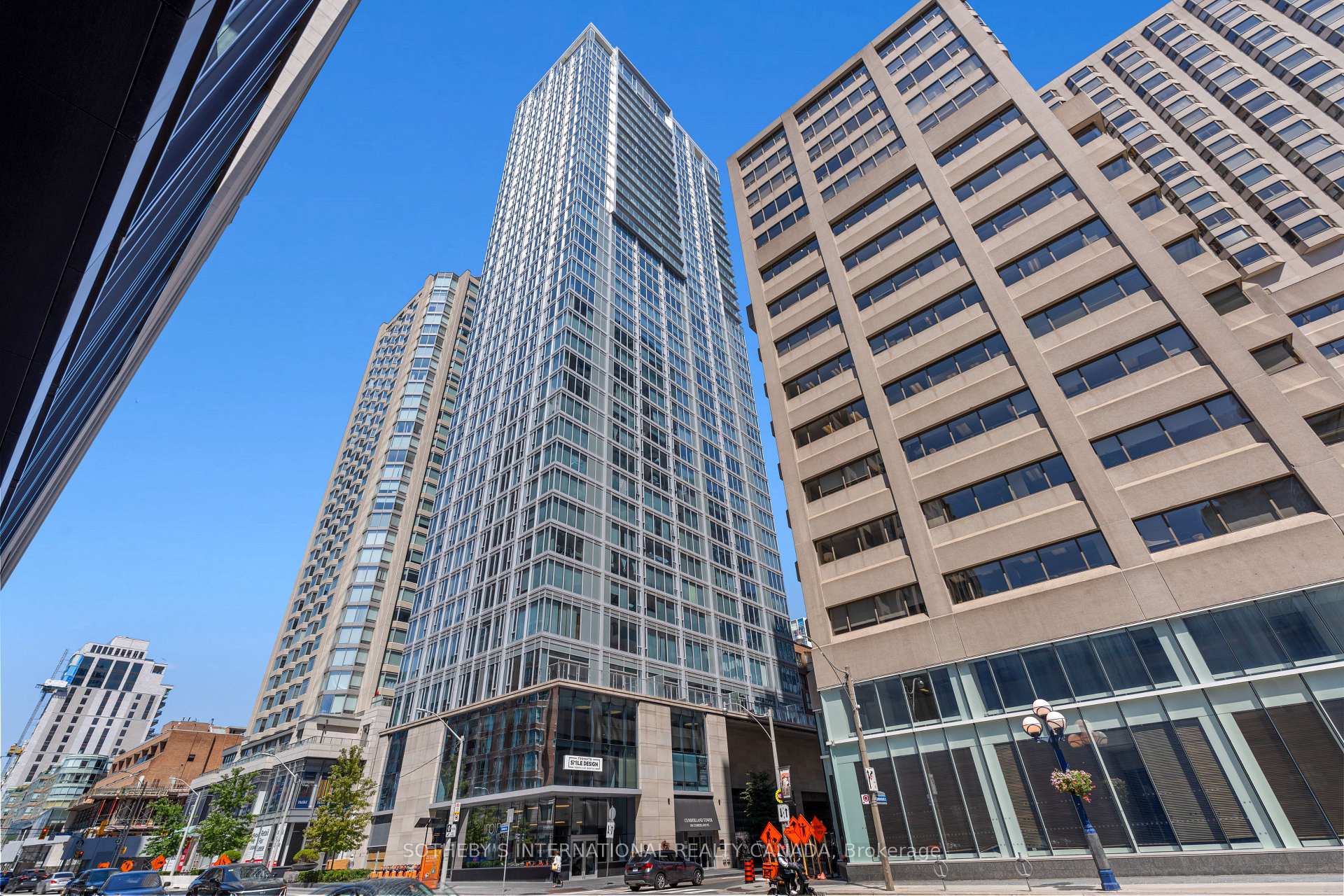 Photo 21 of Unit 3802, 200 Cumberland Street, Toronto, The Annex — HOMEH