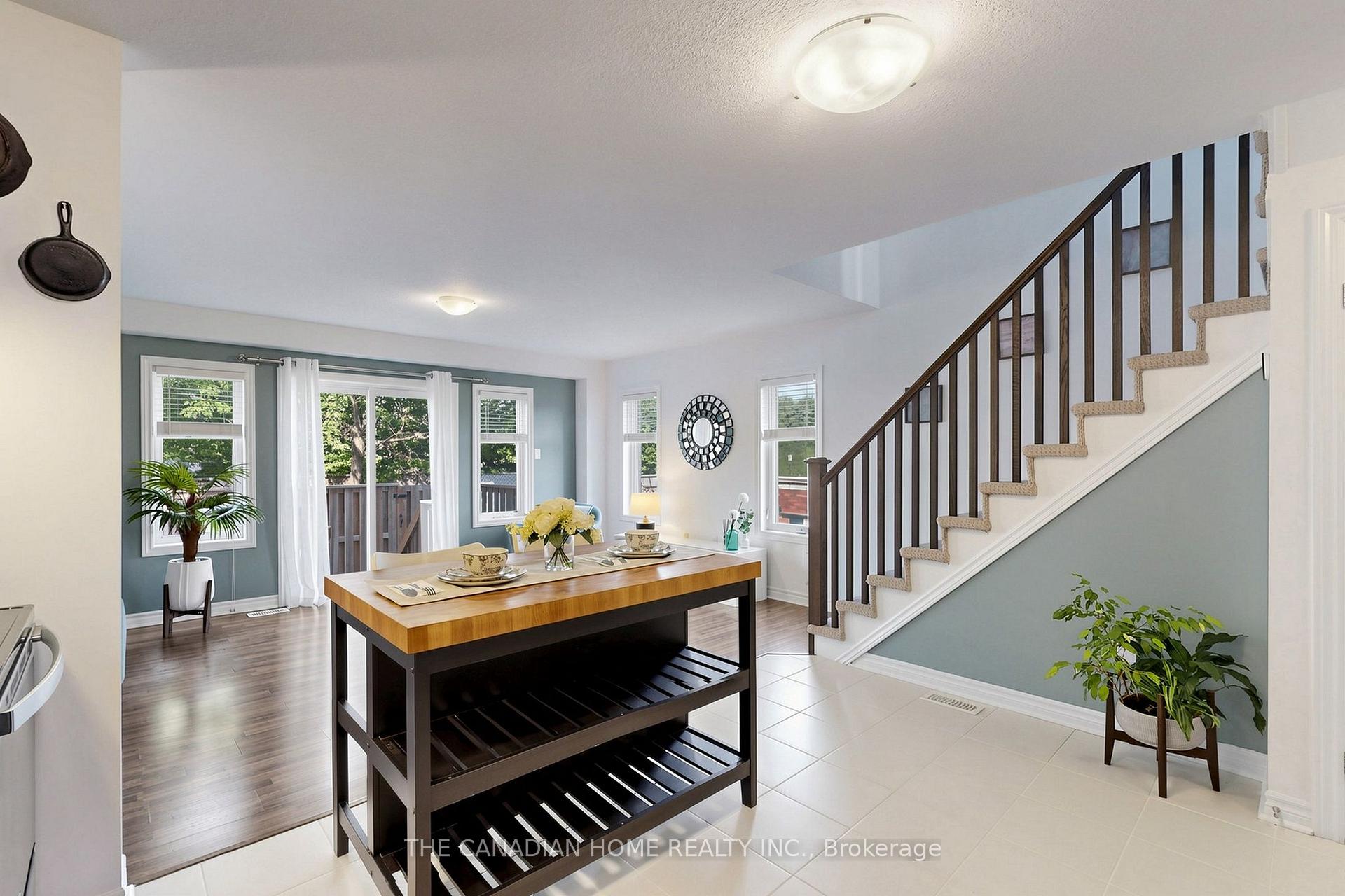 Photo 13 of 51 Arlington Crescent, Guelph, Pineridge/Westminster Woods — HOMEH