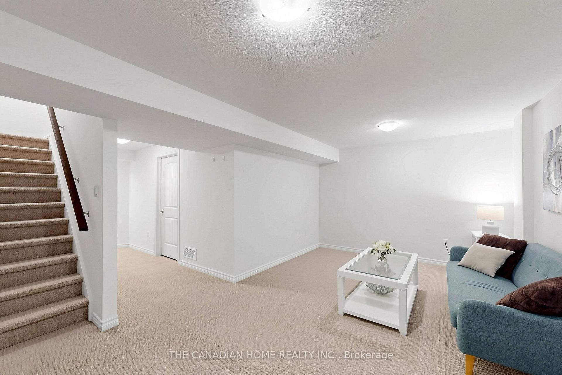 Photo 25 of 51 Arlington Crescent, Guelph, Pineridge/Westminster Woods — HOMEH