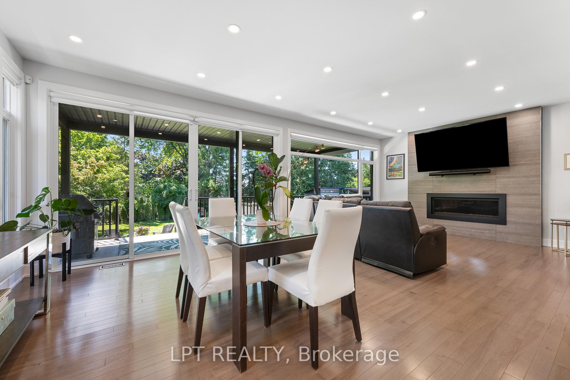Photo 10 of 1740 St Barbara Street, Ottawa, Blossom Park/Leitrim — HOMEH