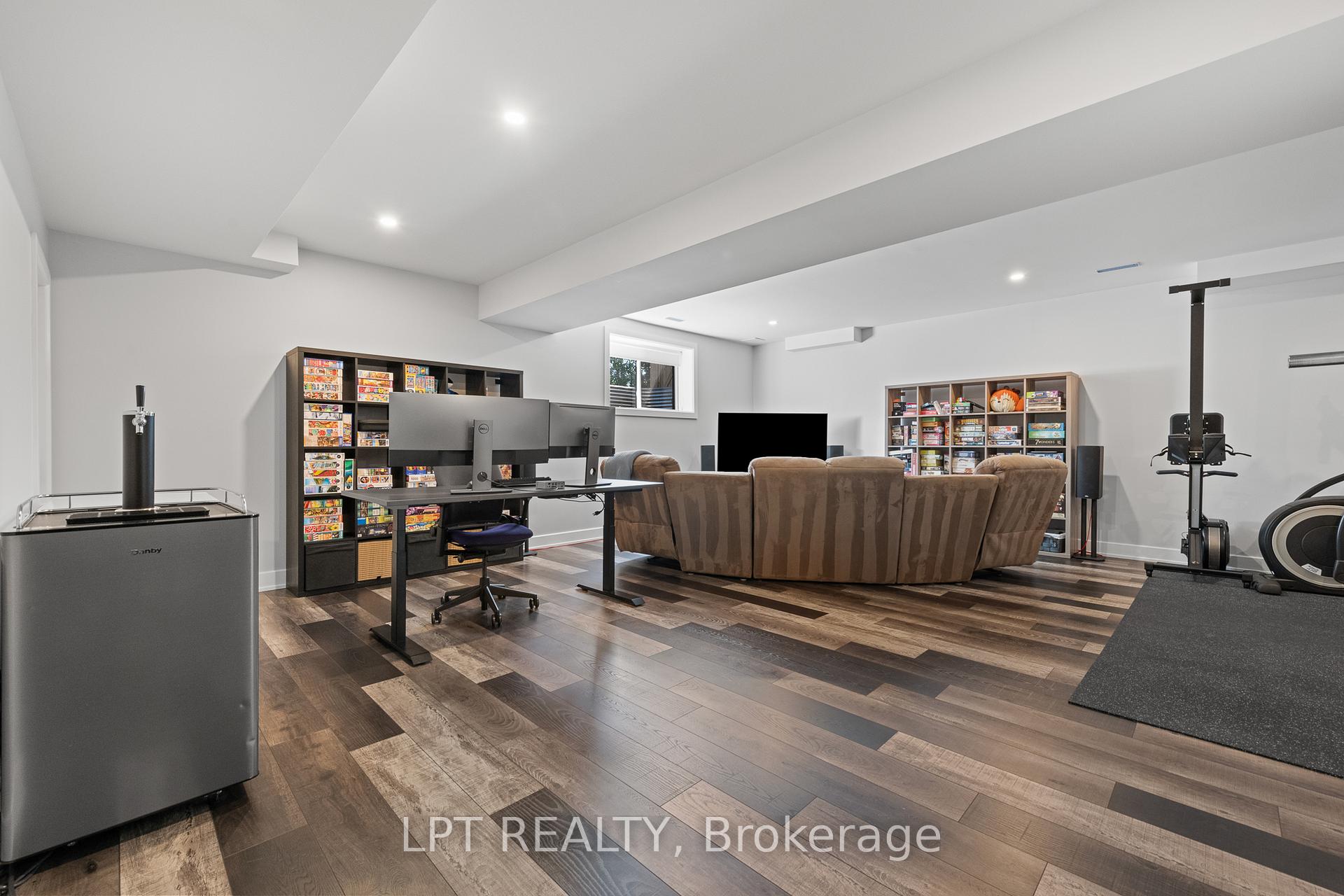 Photo 35 of 1740 St Barbara Street, Ottawa, Blossom Park/Leitrim — HOMEH