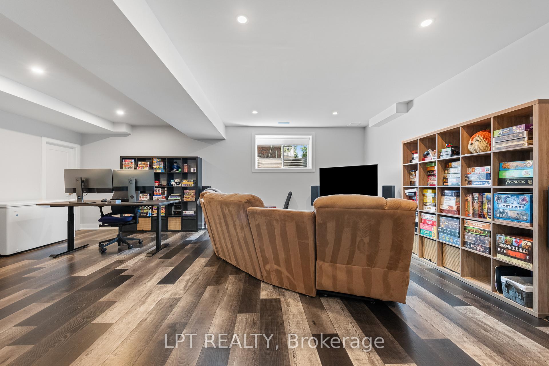 Photo 36 of 1740 St Barbara Street, Ottawa, Blossom Park/Leitrim — HOMEH