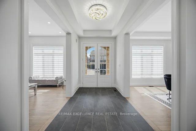 Photo 13 of 319 Torrey Pines Road, Vaughan, Kleinburg — HOMEH
