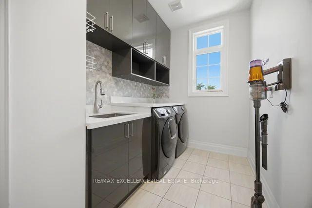 Photo 61 of 319 Torrey Pines Road, Vaughan, Kleinburg — HOMEH