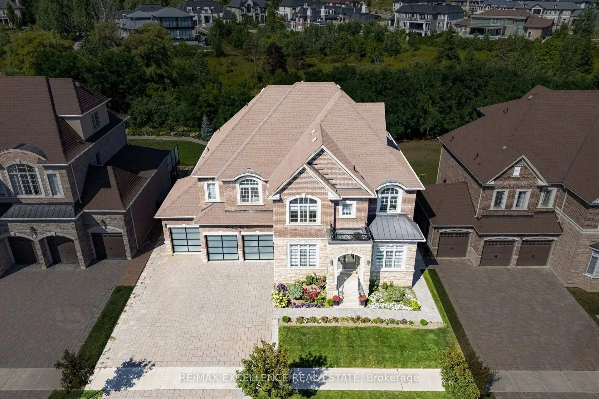 Photo 6 of 319 Torrey Pines Road, Vaughan, Kleinburg — HOMEH