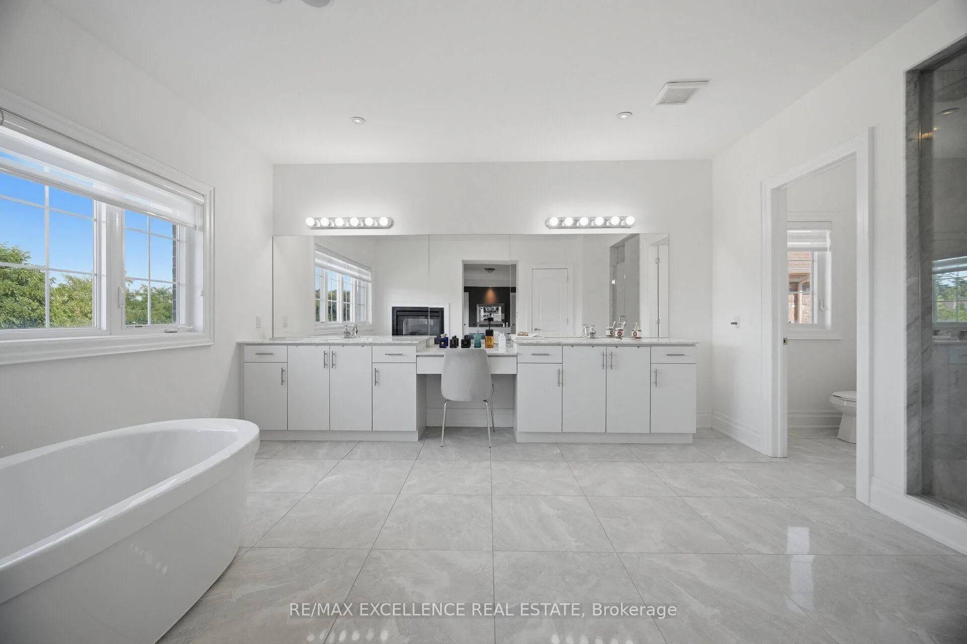 Photo 81 of 319 Torrey Pines Road, Vaughan, Kleinburg — HOMEH