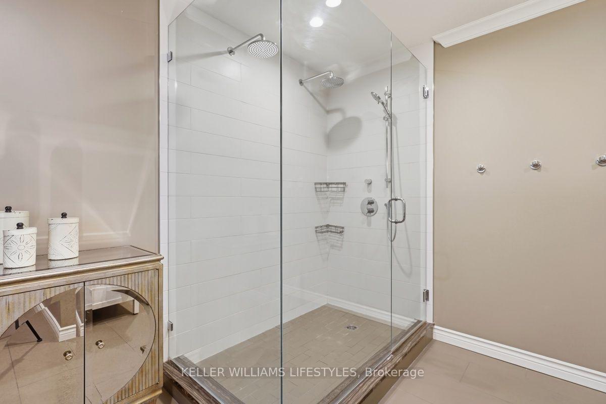 Photo 35 of 1665 Phillbrook Crescent, London, North B — HOMEH