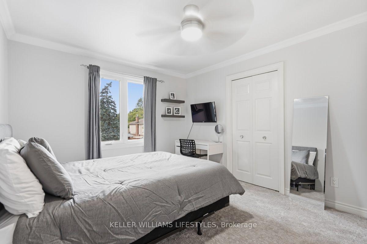 Photo 37 of 1665 Phillbrook Crescent, London, North B — HOMEH
