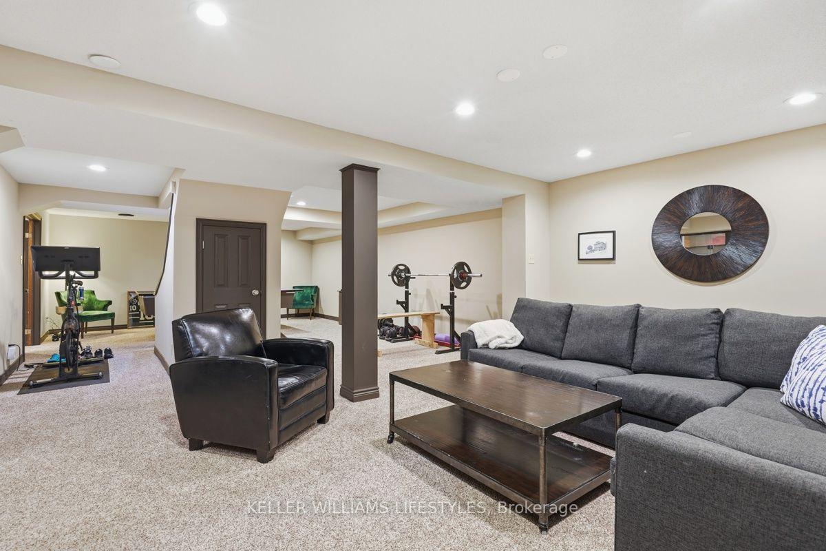Photo 44 of 1665 Phillbrook Crescent, London, North B — HOMEH