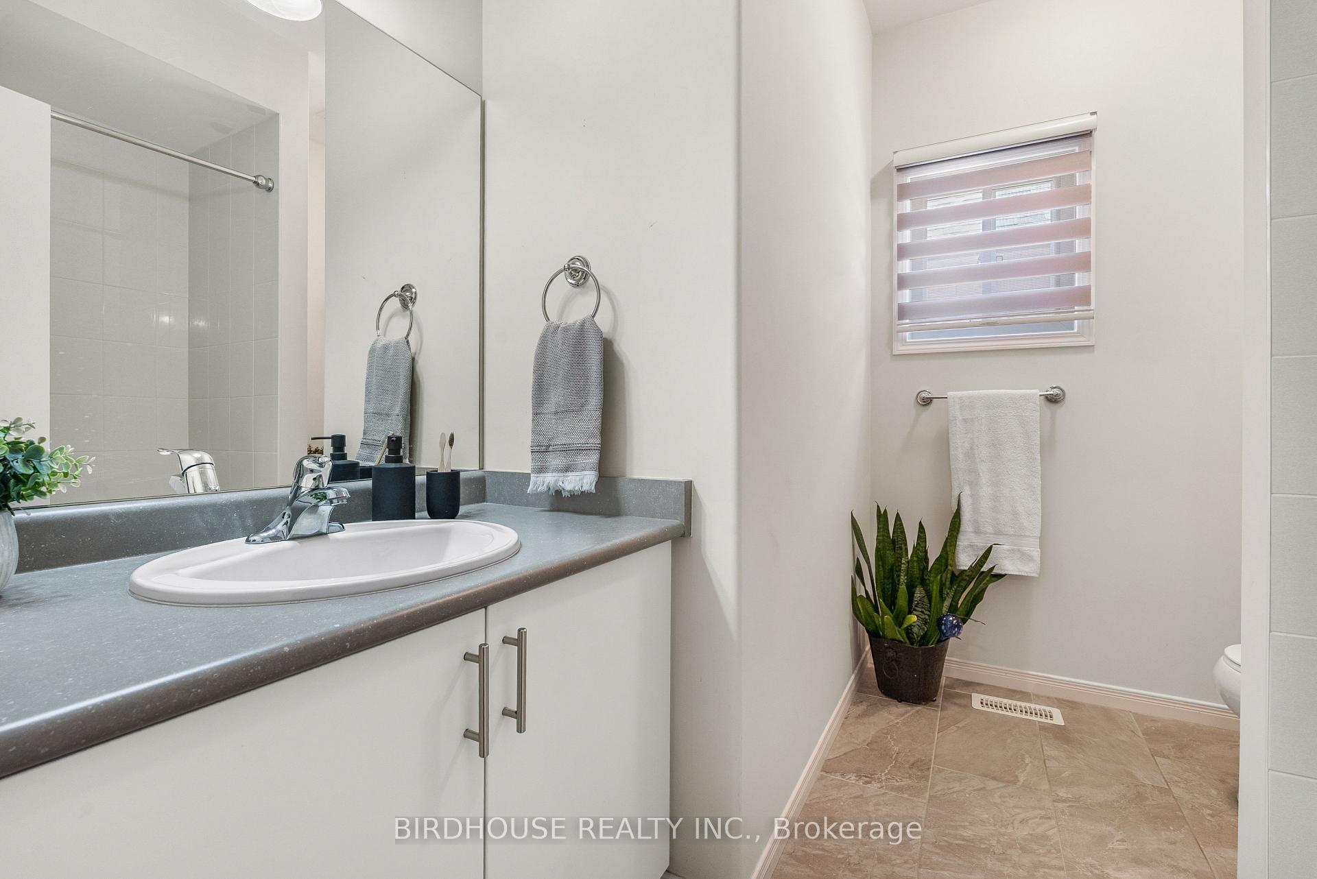 Photo 13 of 107 Alcorn Drive, Kawartha Lakes, Lindsay — HOMEH
