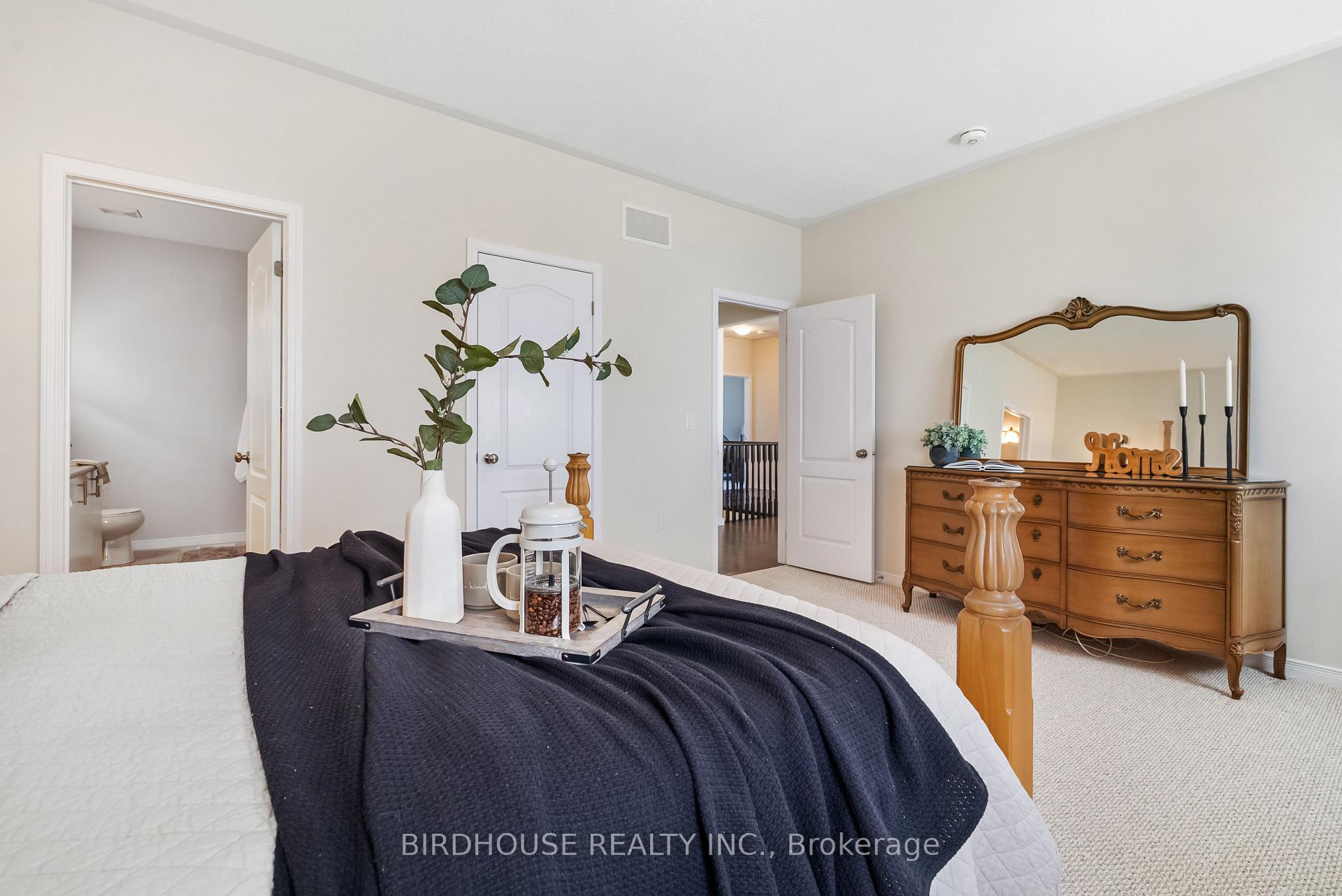 Photo 16 of 107 Alcorn Drive, Kawartha Lakes, Lindsay — HOMEH