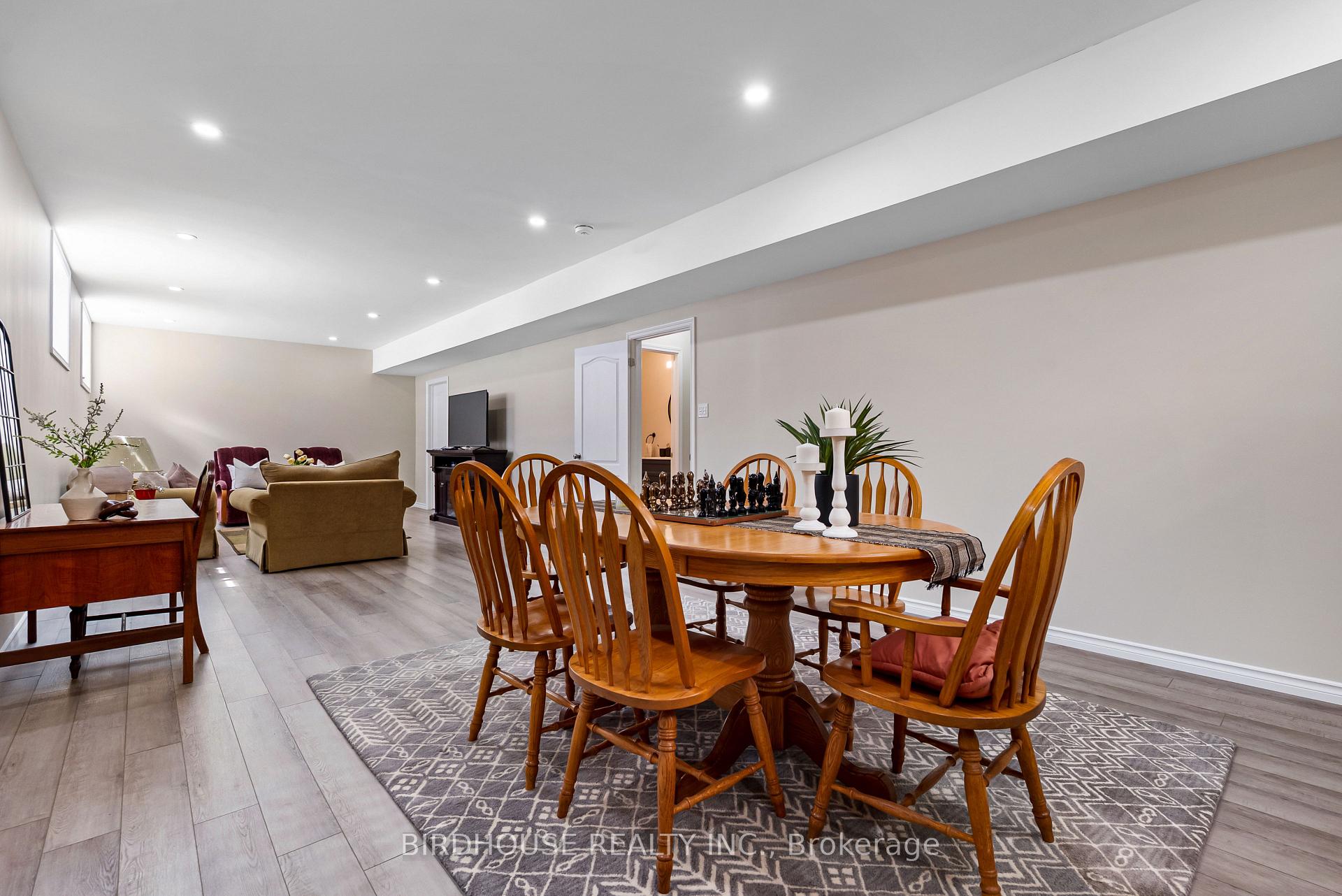 Photo 21 of 107 Alcorn Drive, Kawartha Lakes, Lindsay — HOMEH
