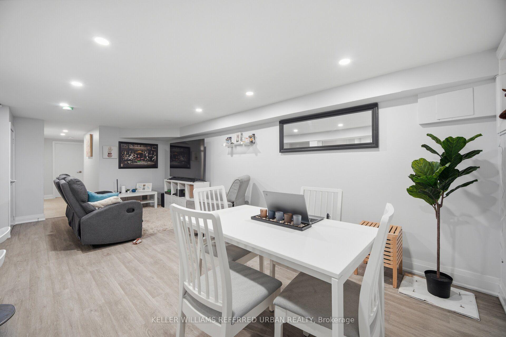 Photo 29 of 4 Cameo Crescent, Toronto, Rockcliffe-Smythe — HOMEH