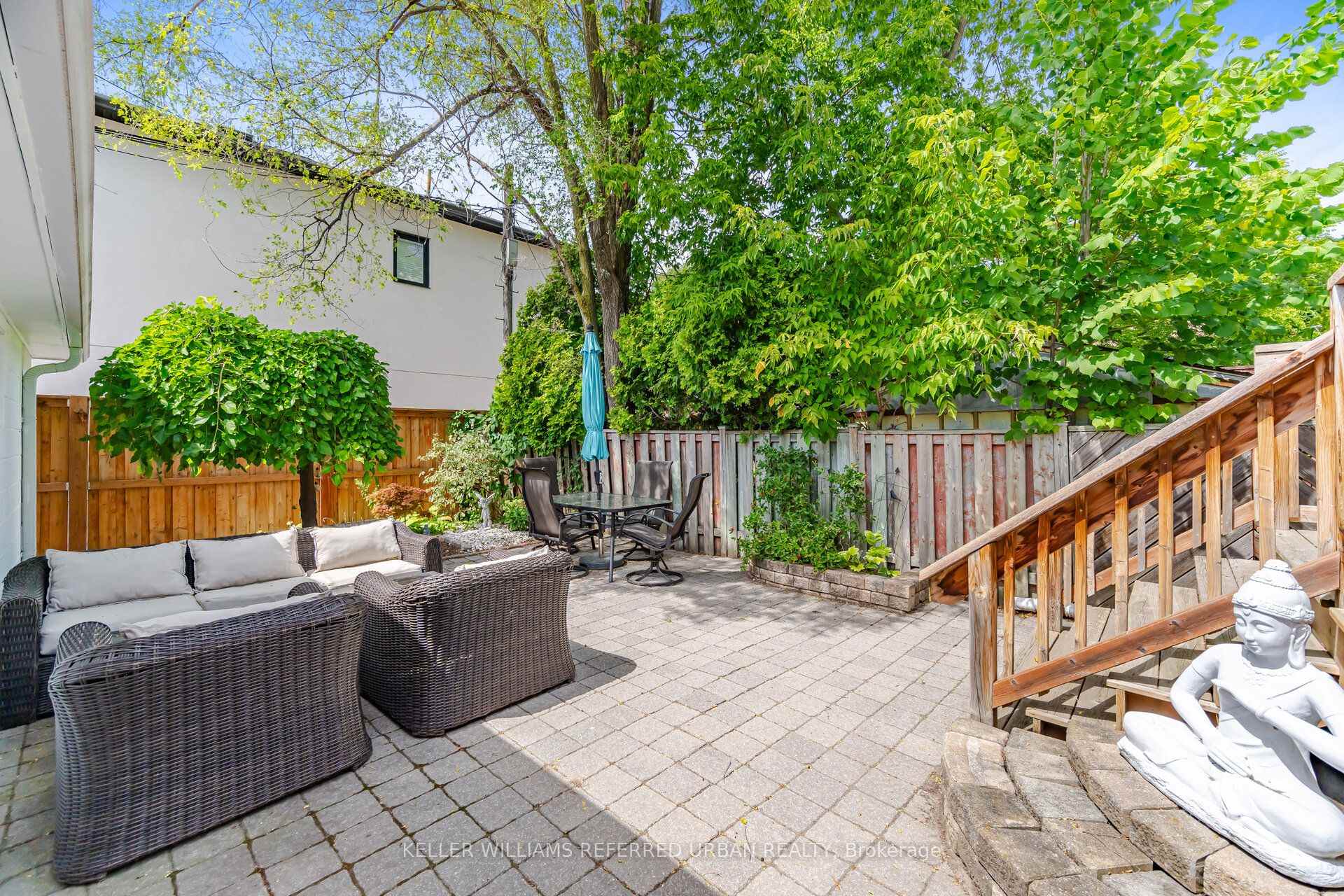 Photo 46 of 4 Cameo Crescent, Toronto, Rockcliffe-Smythe — HOMEH