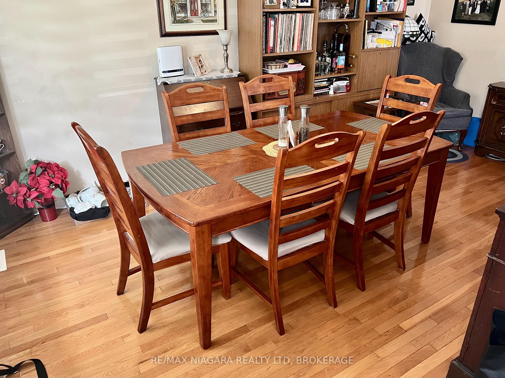 Photo 31 of 6196 Kirkland Drive, Niagara Falls, West Wood — HOMEH