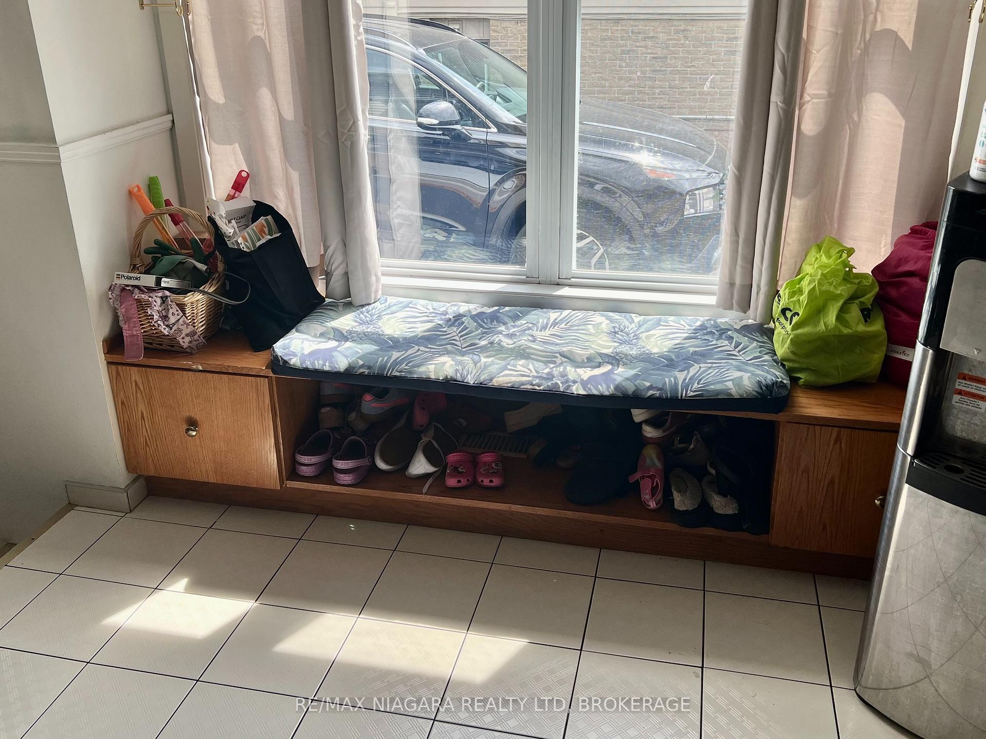 Photo 42 of 6196 Kirkland Drive, Niagara Falls, West Wood — HOMEH