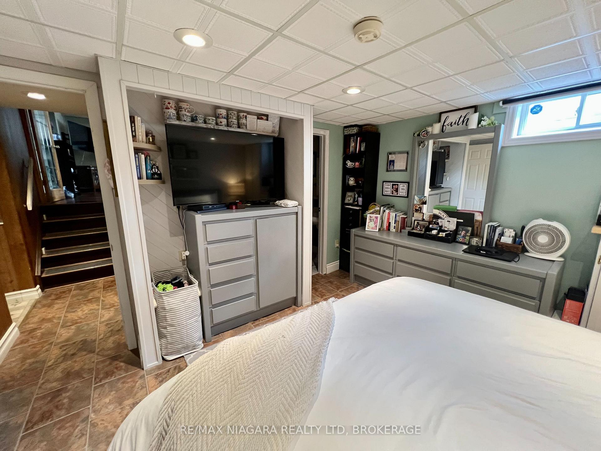 Photo 66 of 6196 Kirkland Drive, Niagara Falls, West Wood — HOMEH