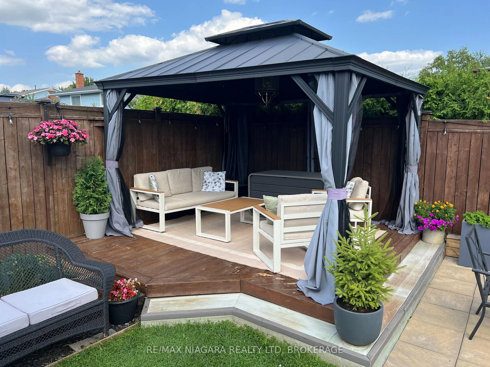 Photo 77 of 6196 Kirkland Drive, Niagara Falls, West Wood — HOMEH