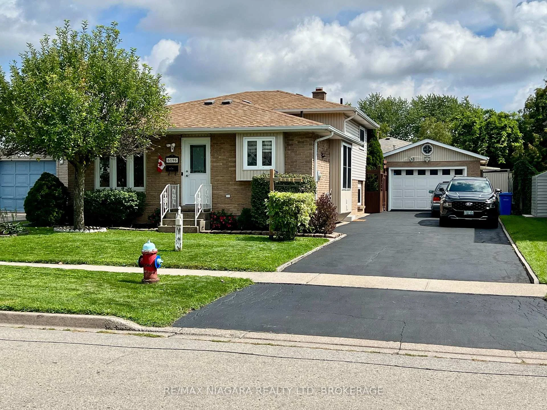 Photo 6 of 6196 Kirkland Drive, Niagara Falls, West Wood — HOMEH
