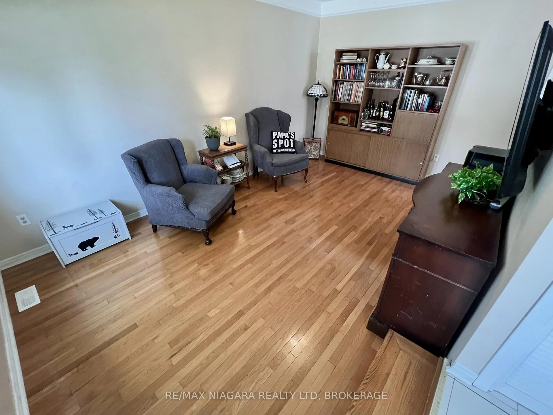 Photo 28 of 6196 Kirkland Drive, Niagara Falls, West Wood — HOMEH