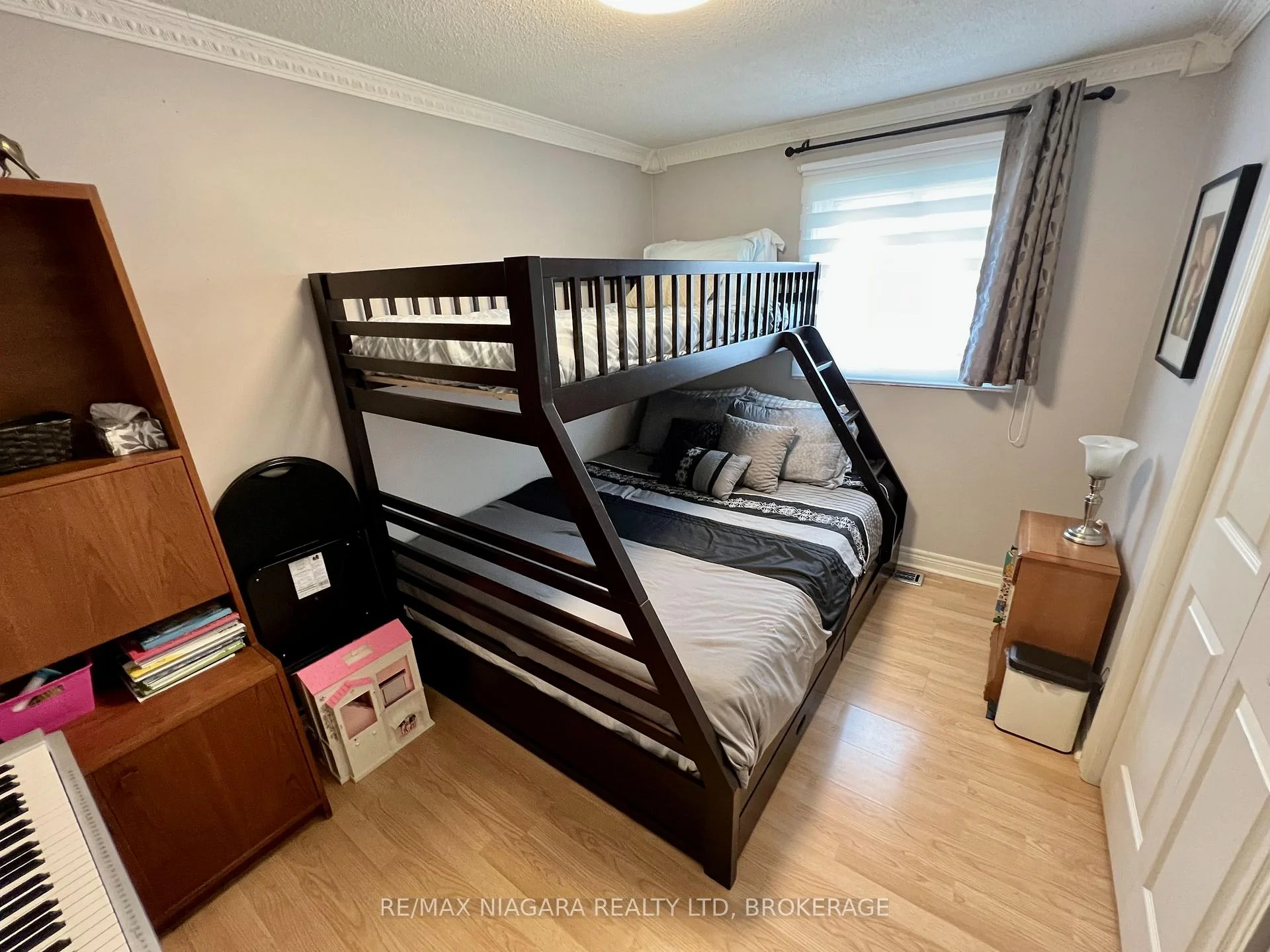 Photo 53 of 6196 Kirkland Drive, Niagara Falls, West Wood — HOMEH