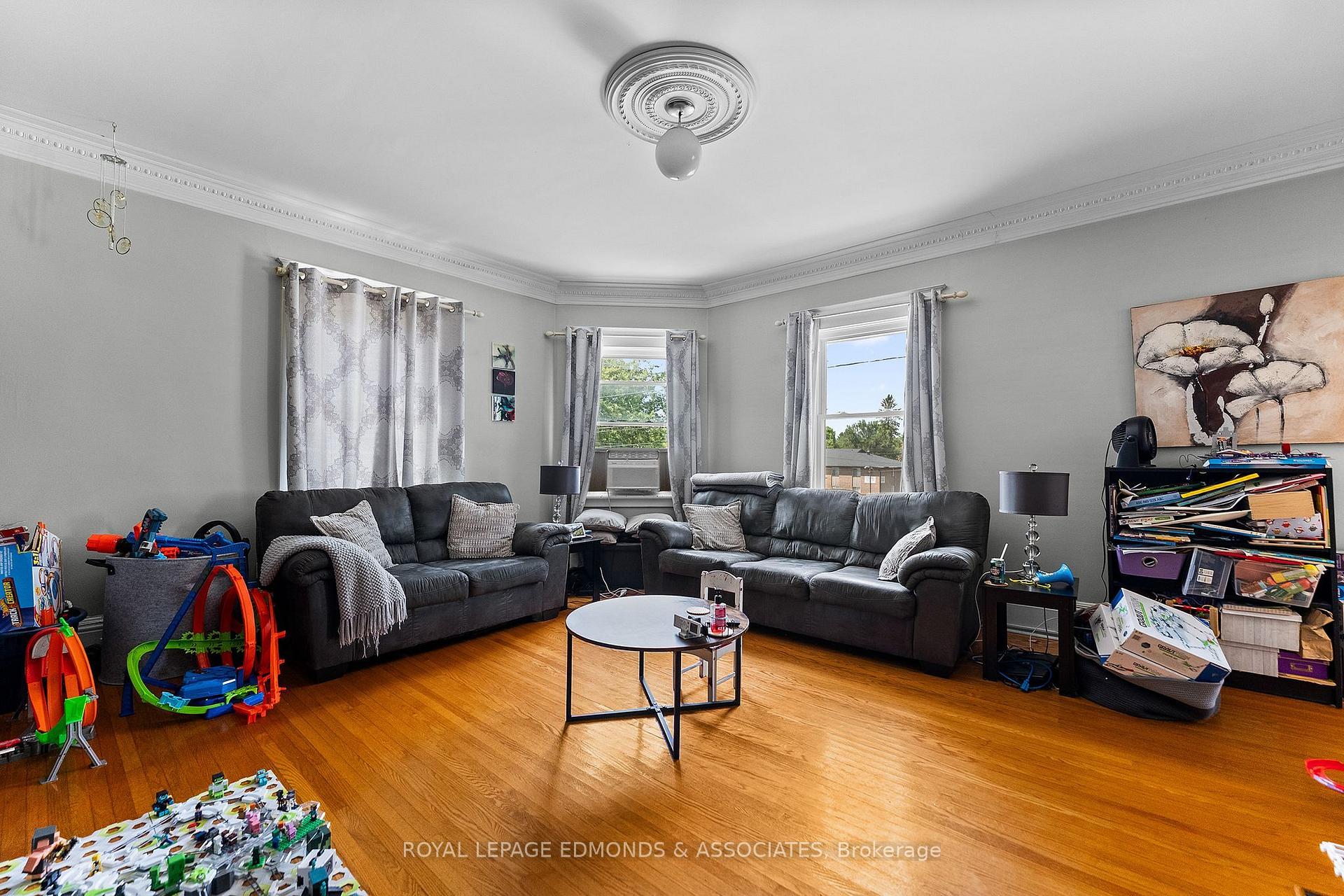 Photo 7 of 403 Mackay Street, Pembroke, Pembroke — HOMEH