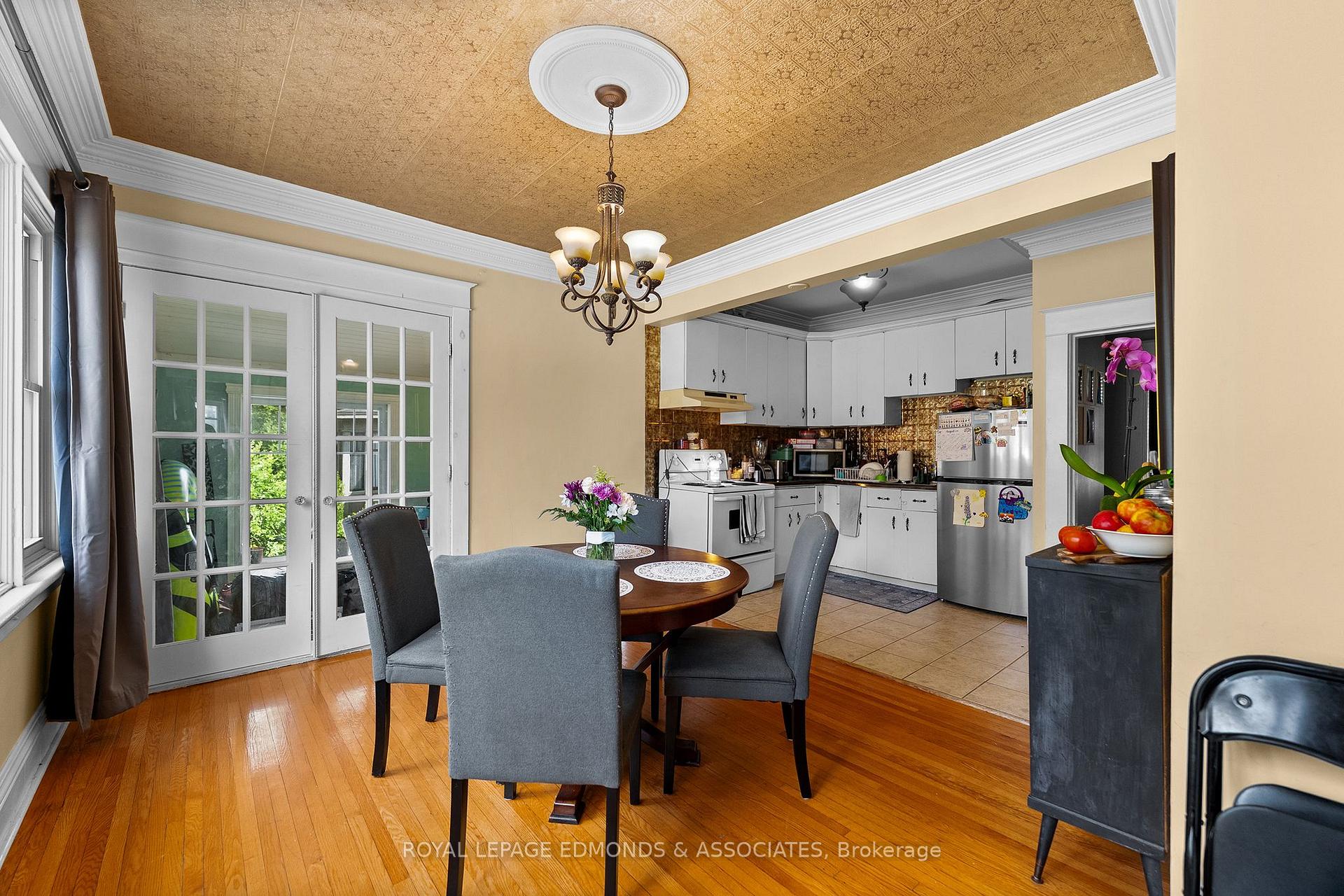 Photo 11 of 403 Mackay Street, Pembroke, Pembroke — HOMEH