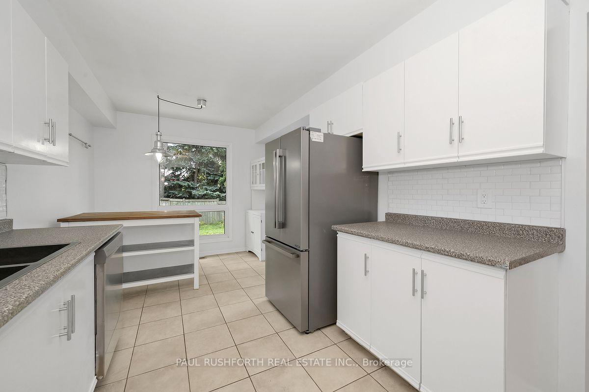 Photo 13 of 244 Huntersfield Drive, Ottawa, Hunt Club Park/Greenboro — HOMEH