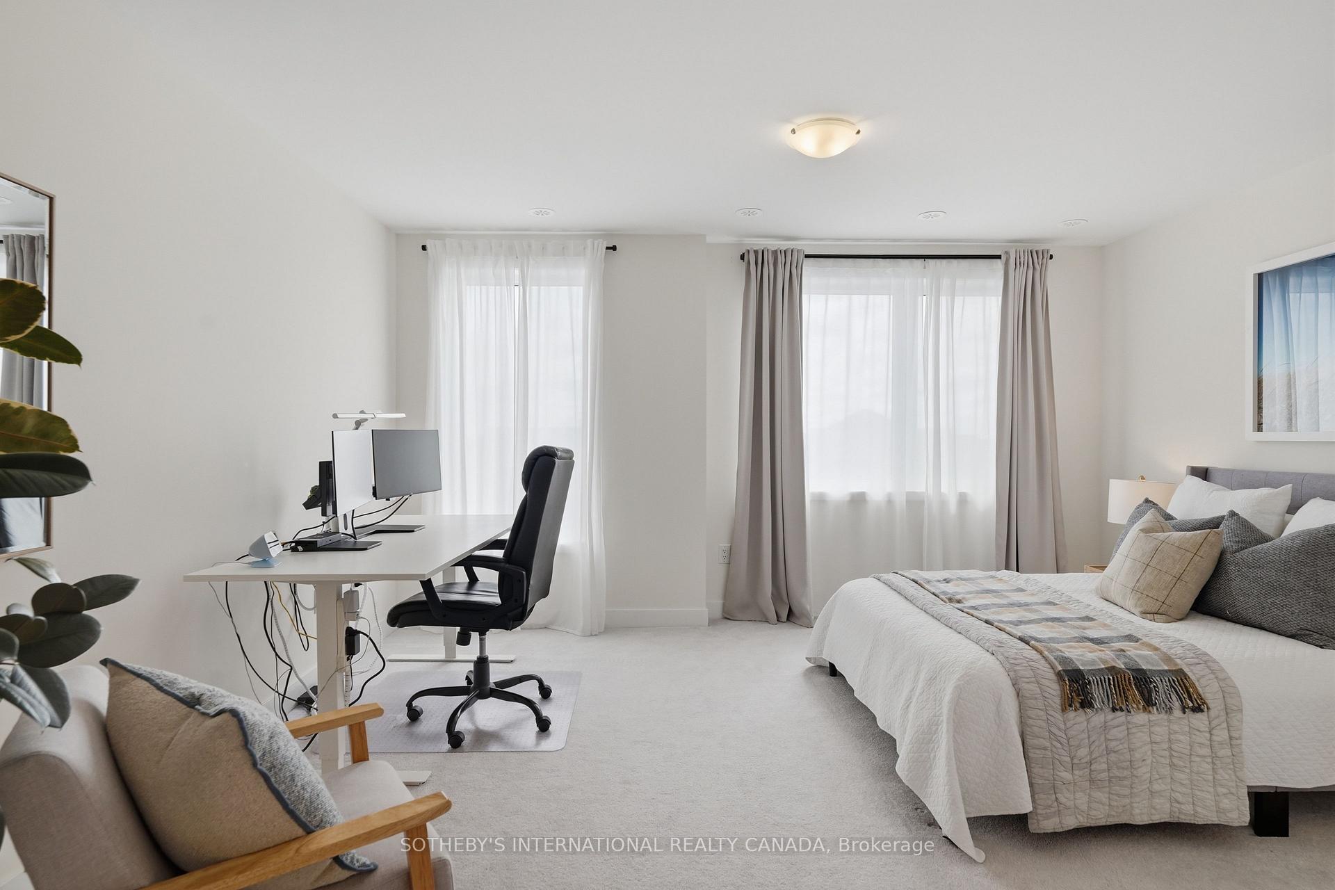Photo 23 of 60 William Duncan Road, North York, Downsview-Roding-CFB — HOMEH