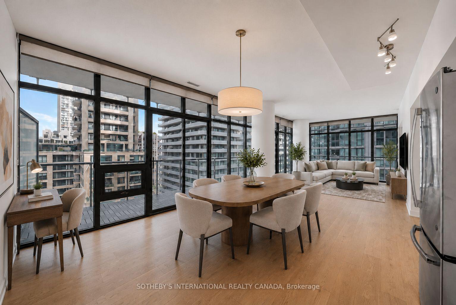 Photo 2 of Unit 1611, 33 Charles Street E, Toronto, Church-Yonge Corridor — HOMEH