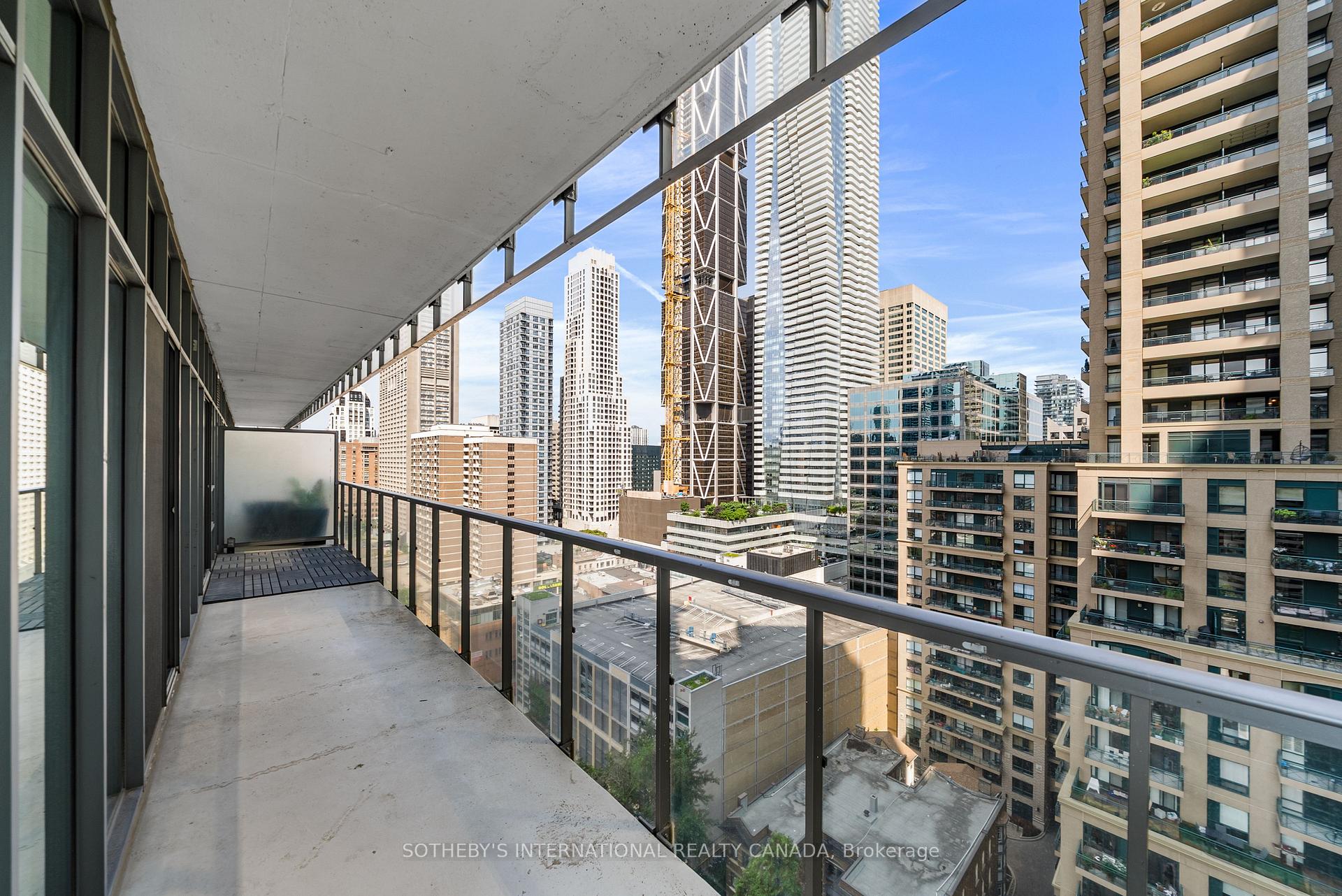 Photo 38 of Unit 1611, 33 Charles Street E, Toronto, Church-Yonge Corridor — HOMEH