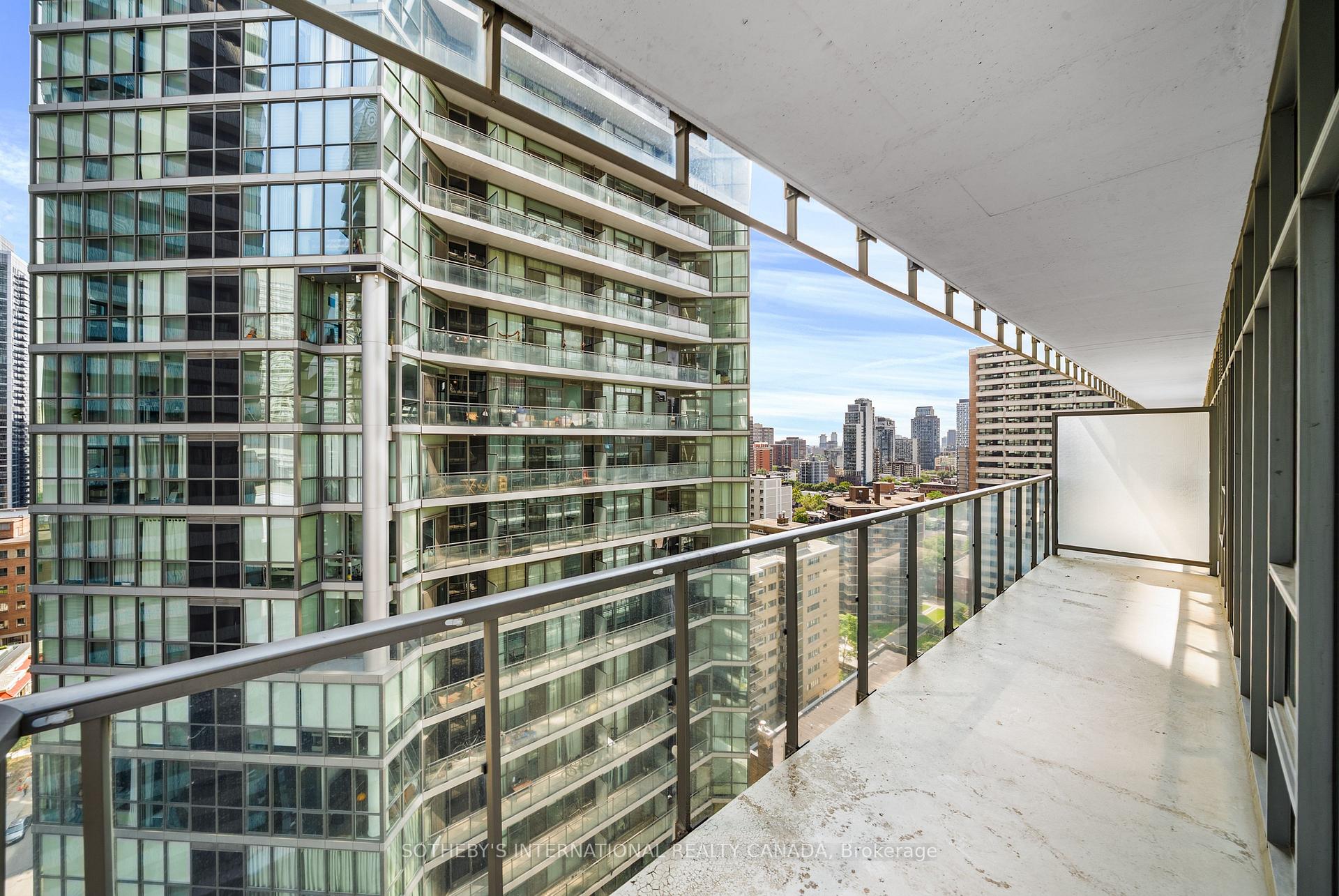 Photo 47 of Unit 1611, 33 Charles Street E, Toronto, Church-Yonge Corridor — HOMEH