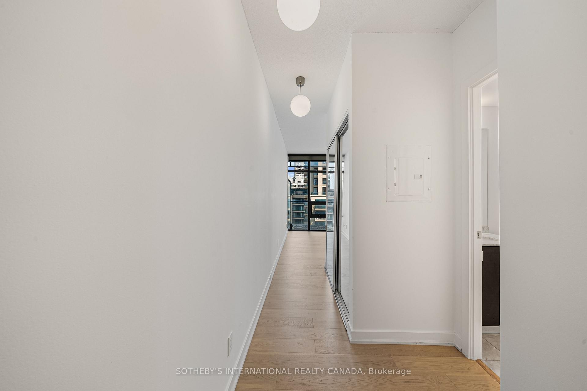 Photo 53 of Unit 1611, 33 Charles Street E, Toronto, Church-Yonge Corridor — HOMEH