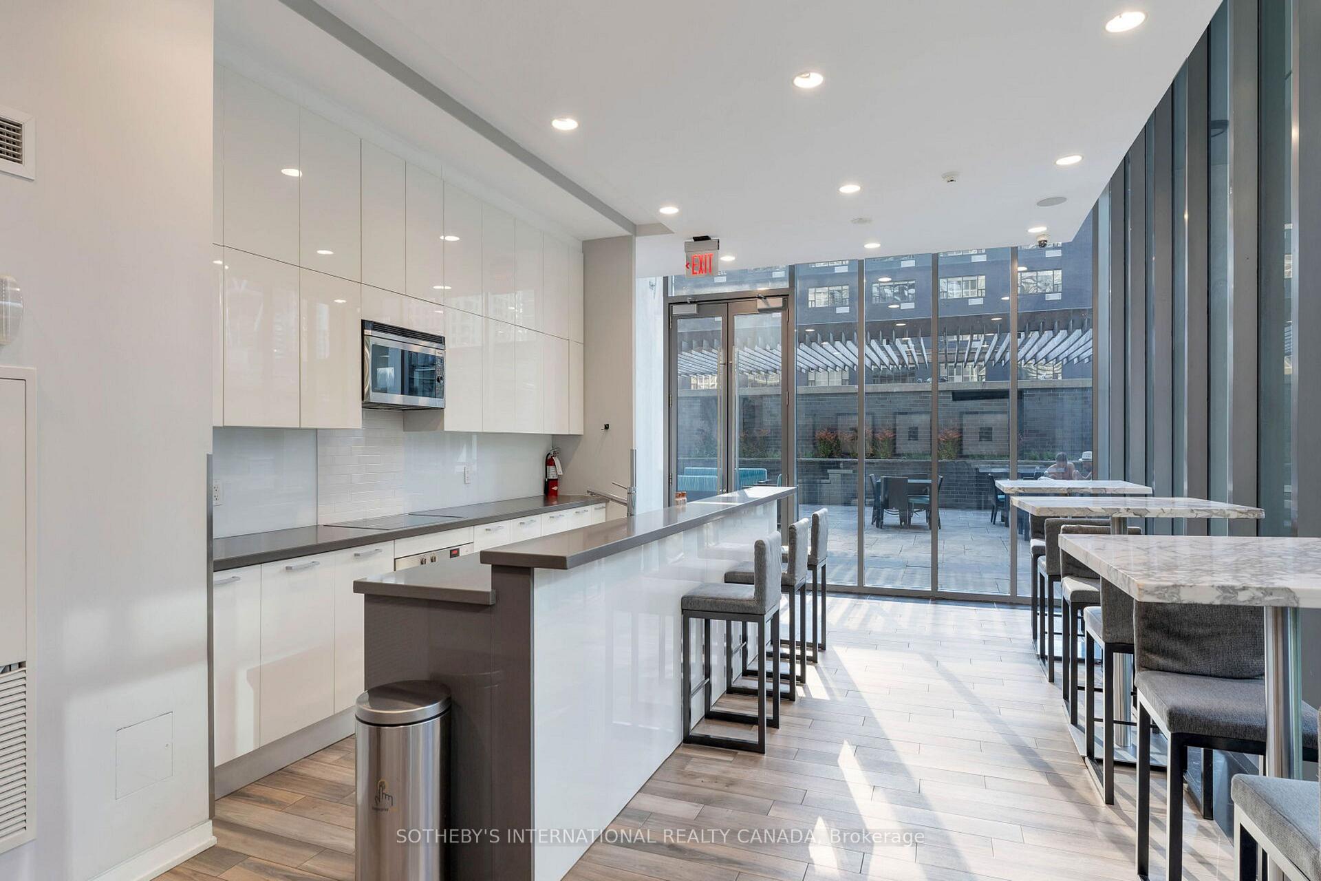 Photo 80 of Unit 1611, 33 Charles Street E, Toronto, Church-Yonge Corridor — HOMEH